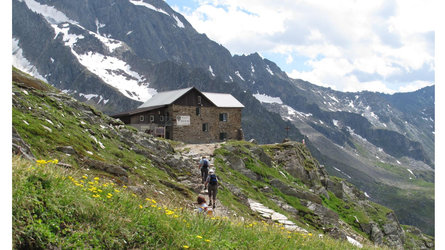Rifugio Tridentina - Birnlückenhütte refuge Prettau/Predoi 1 suedtirol.info