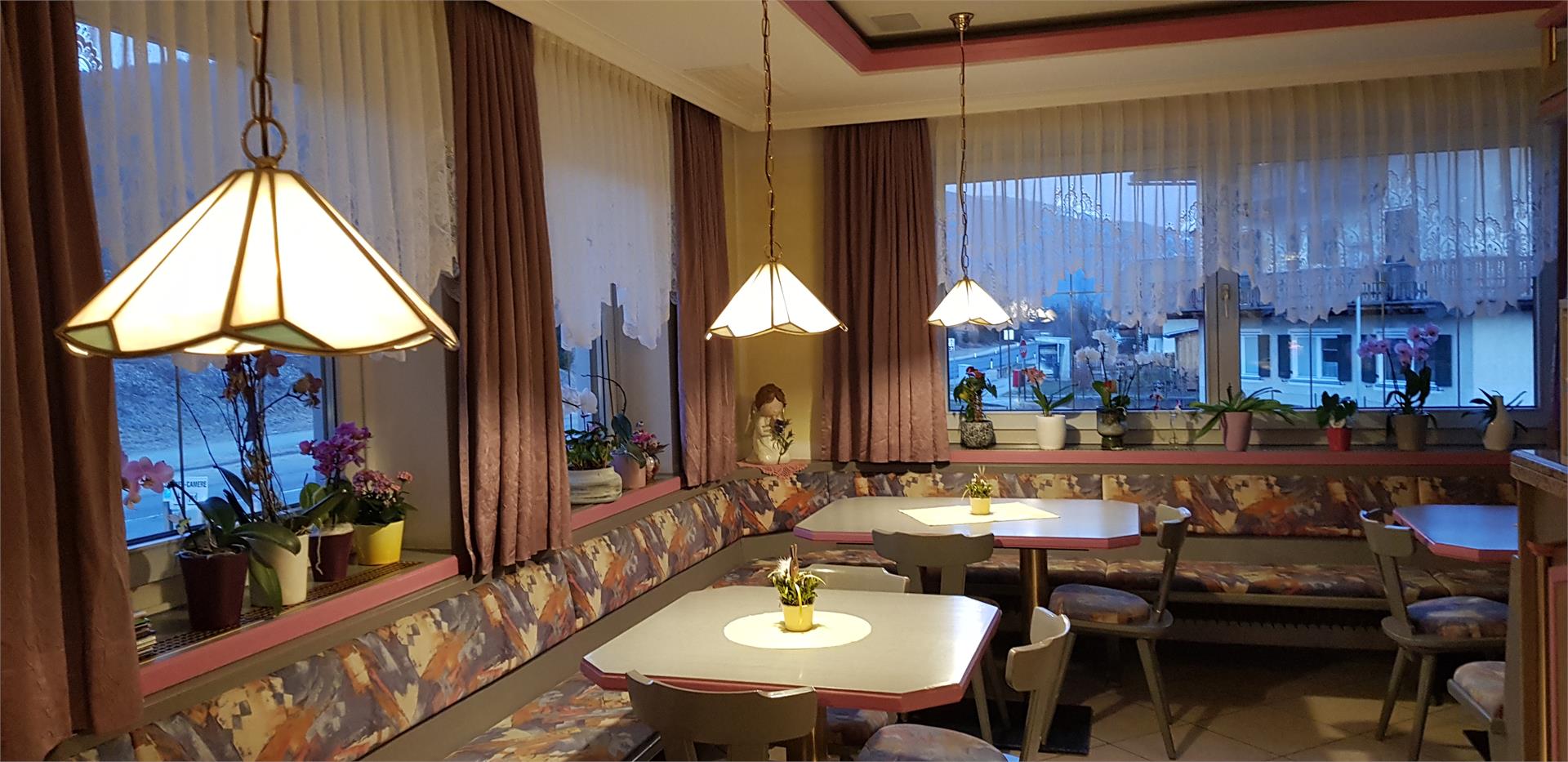 Bar Irma - B&B Niederdorf/Villabassa 8 suedtirol.info