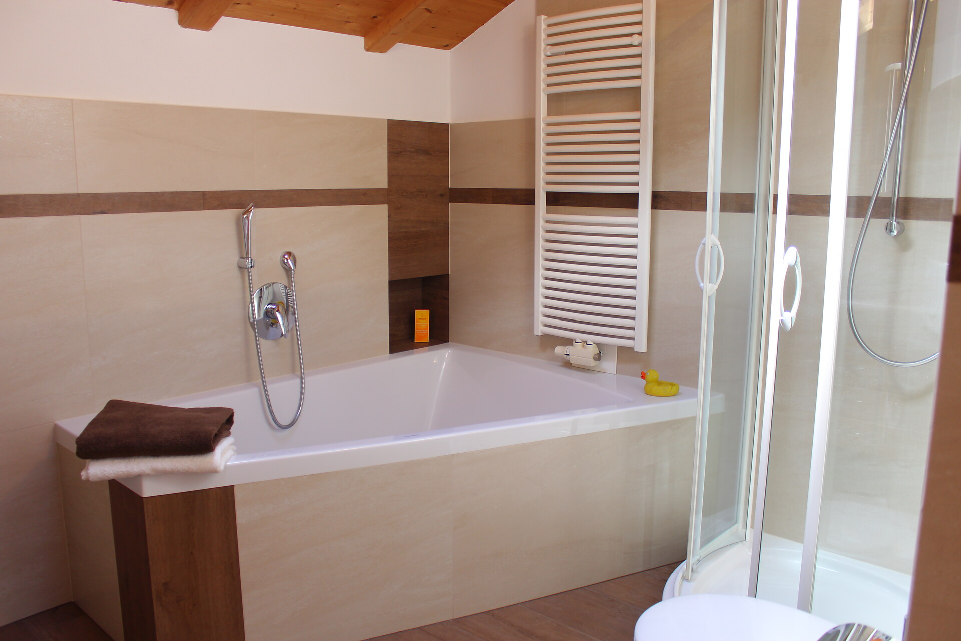 Bathroom_3