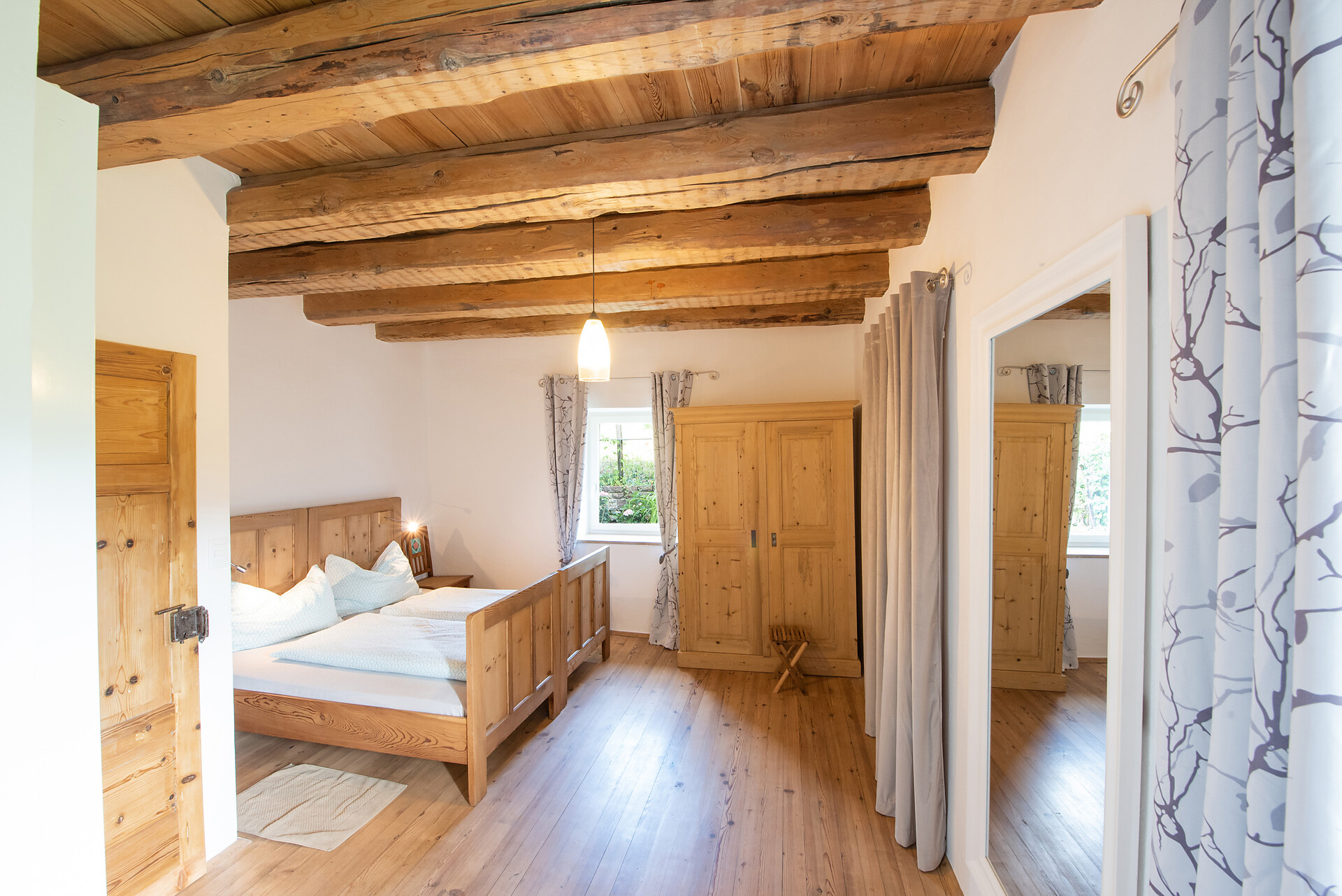 Gartenwohnung Schlafzimmer