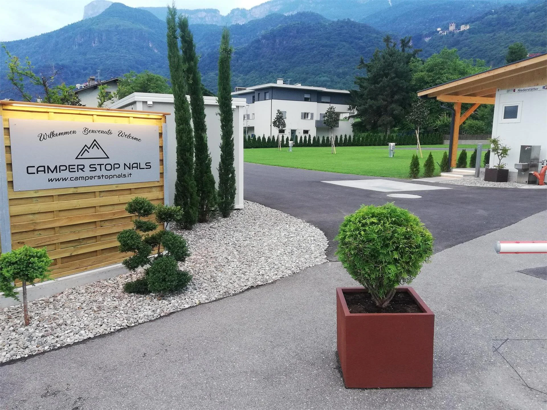 Camper Stop Nals Nals/Nalles 1 suedtirol.info