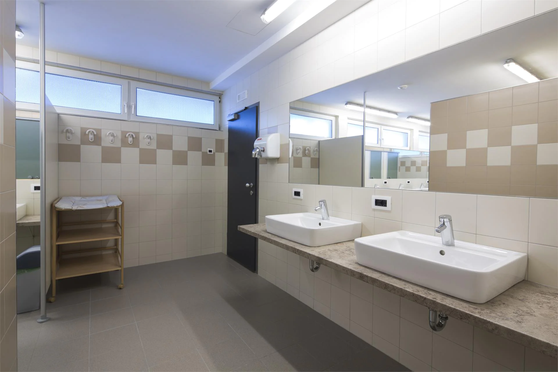 Camping Colfosco-Corvara  ALMI Srl Corvara 13 suedtirol.info