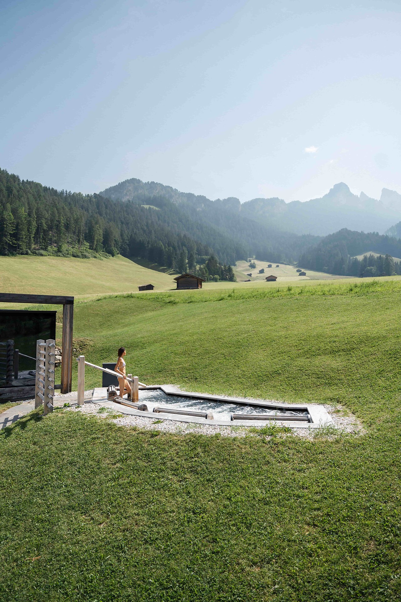 Outdoorwhirlpool_summer_Cyprianerhof