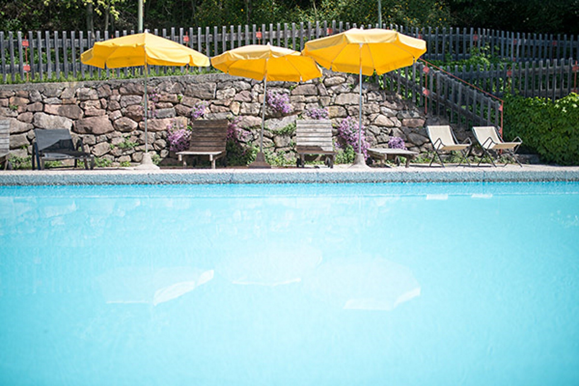 swimmingpool
