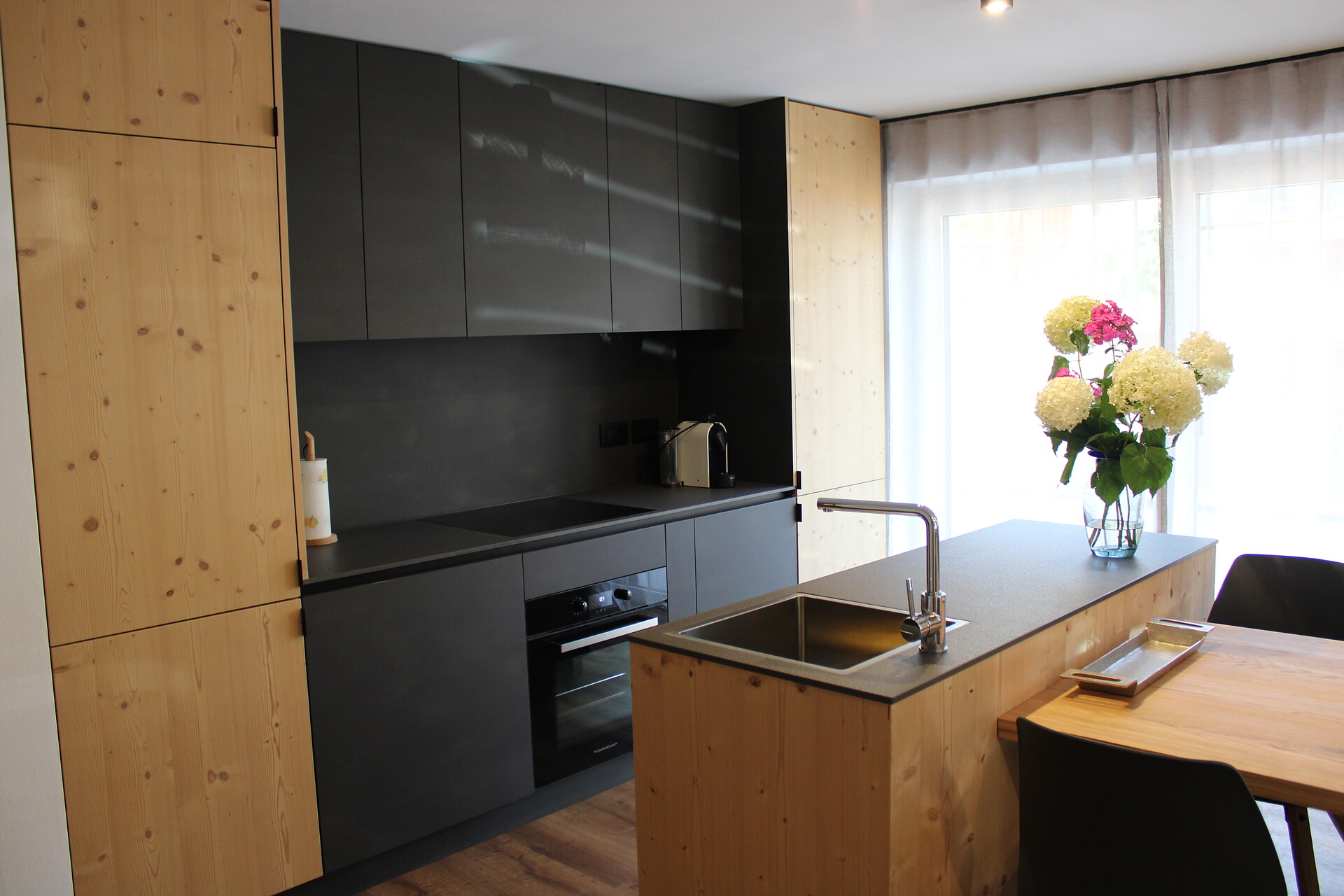 Living room / kitchen