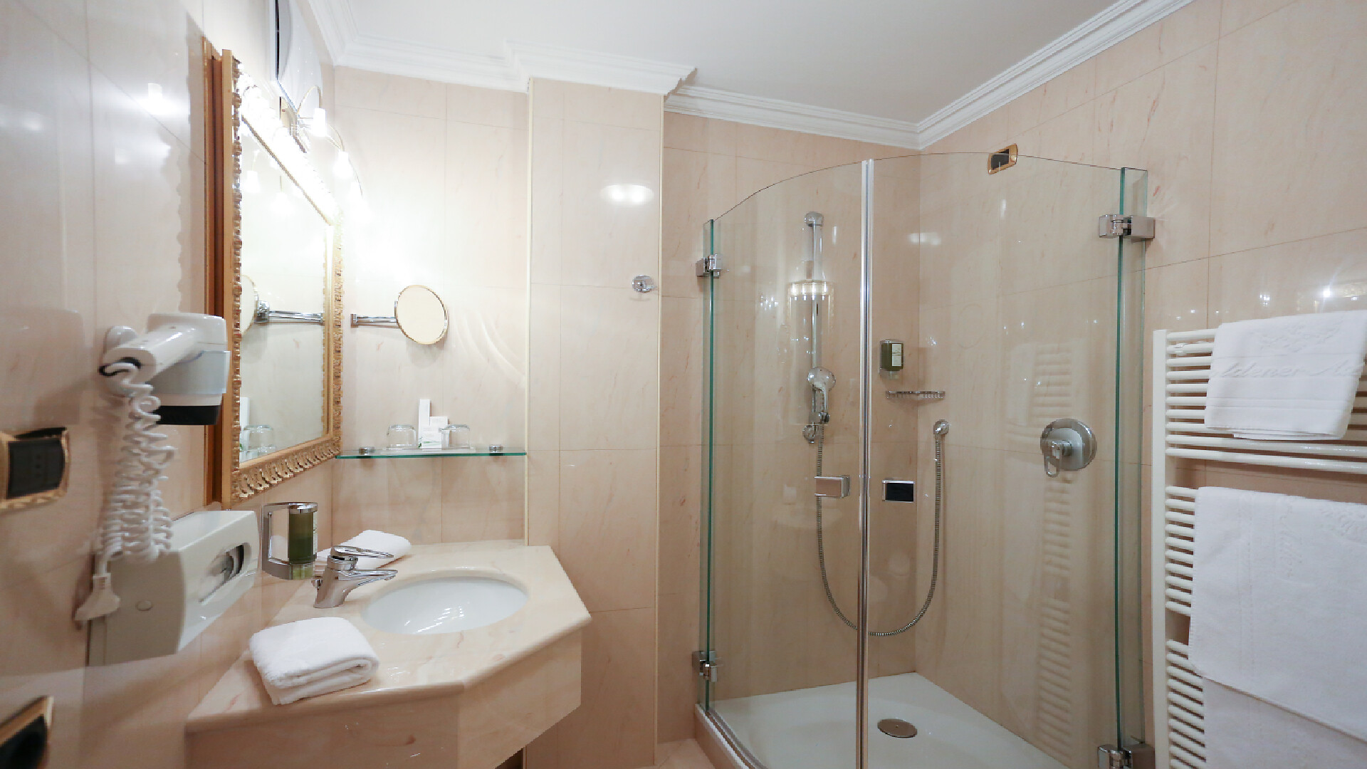 Hotel Goldener Adler - Brixen und Umgebung - #21 - suedtirol.info