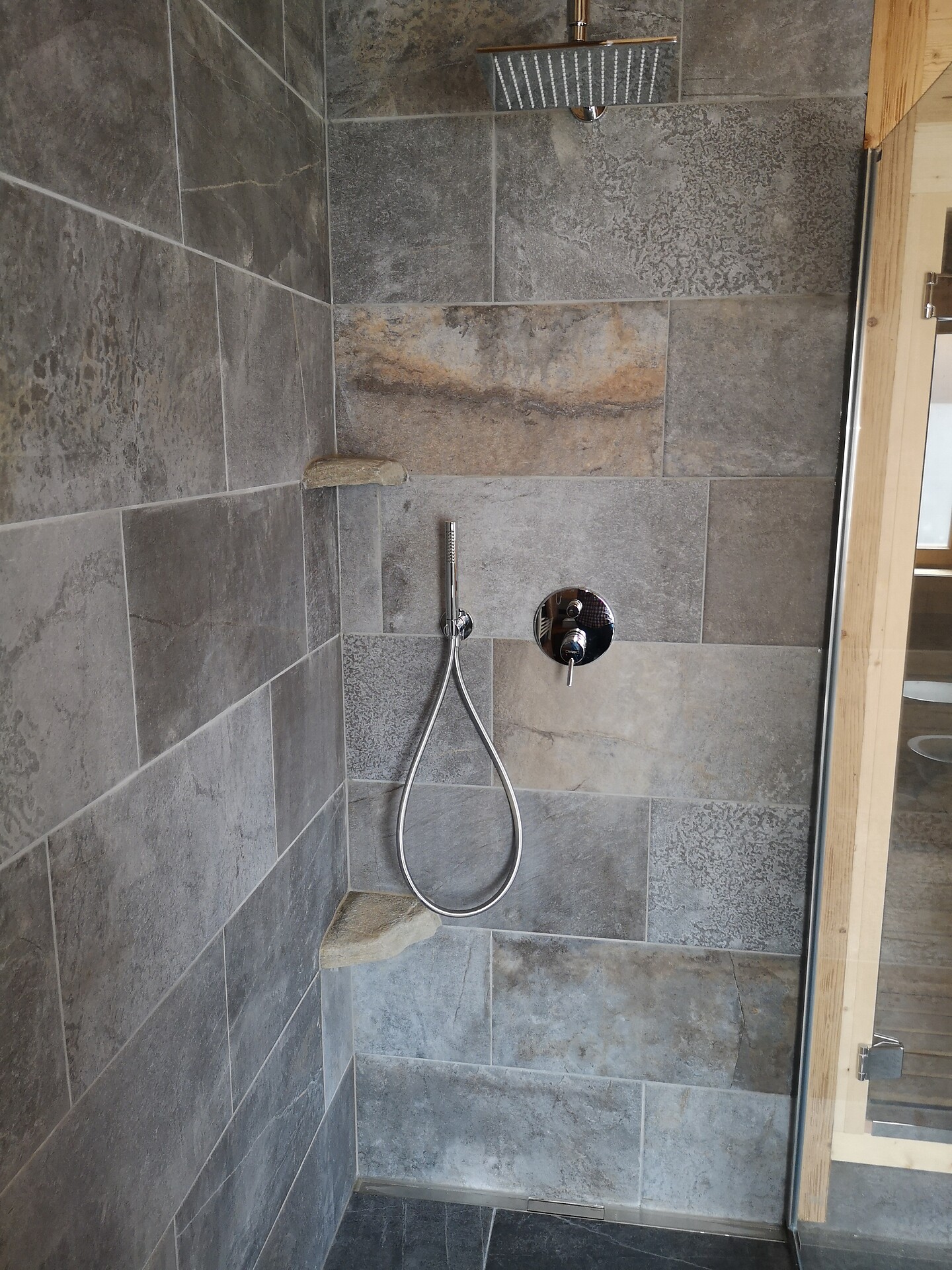Chalets Lagaun Dusche 1