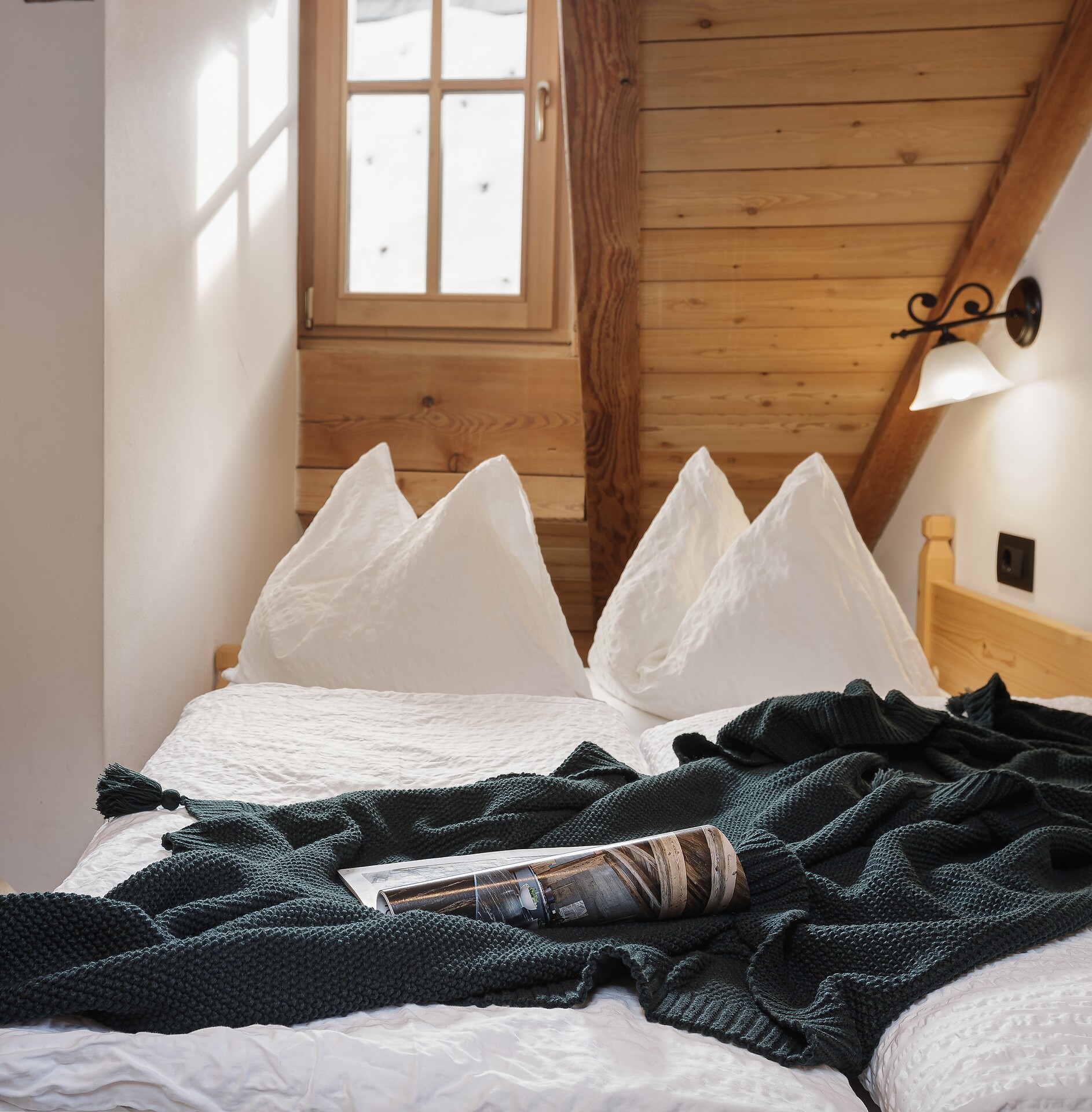 Dounble bed room in the attic