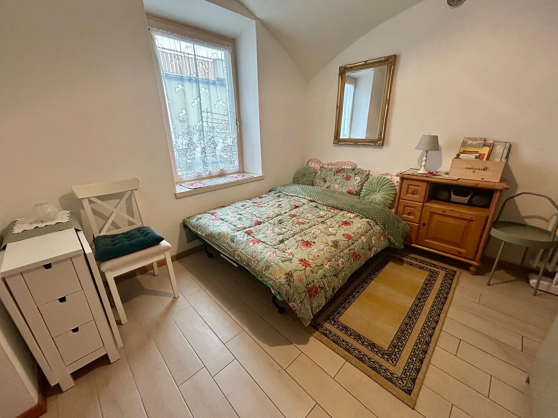 Stanza letto francese