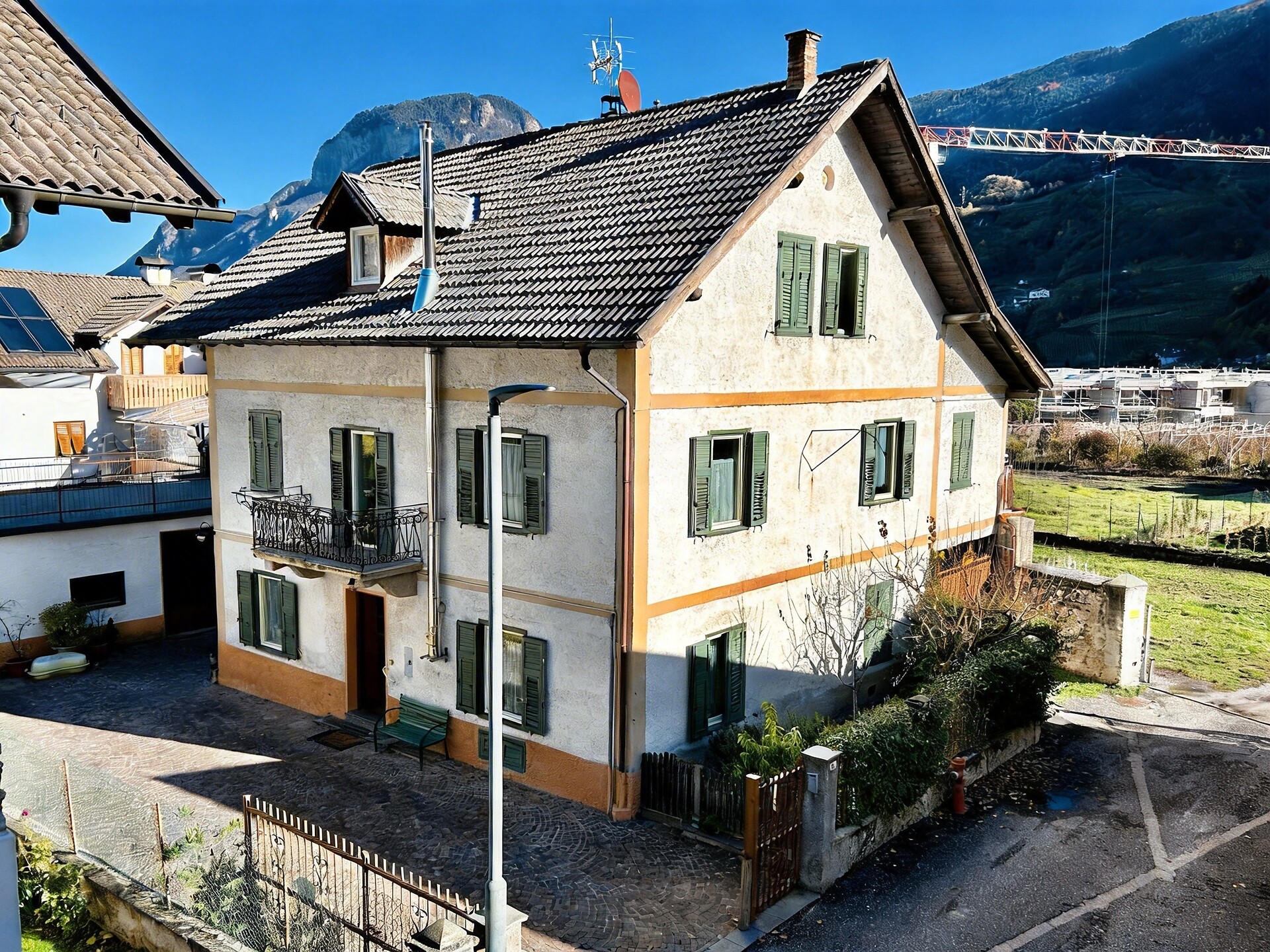 Erica Peroni Casa Salvia