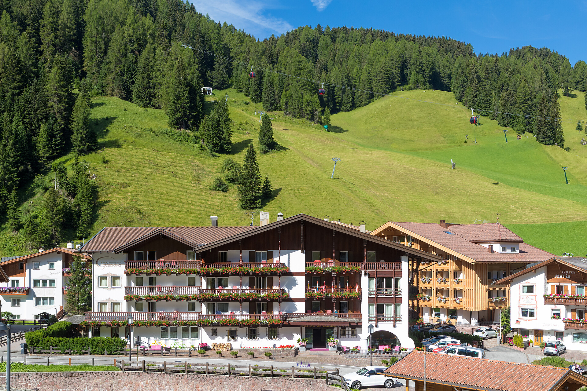 Hotel Estate