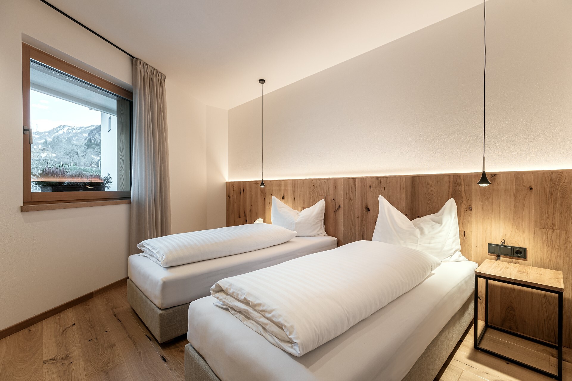 Apartment Black