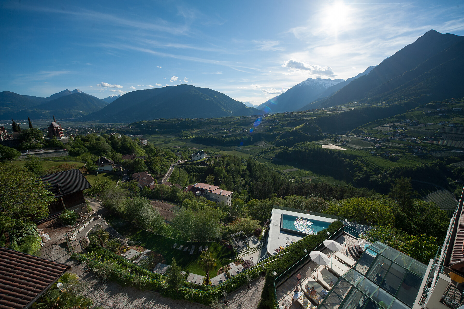 Das Finkennest - Panoramic Garden Resort Schenna/Scena 24 suedtirol.info