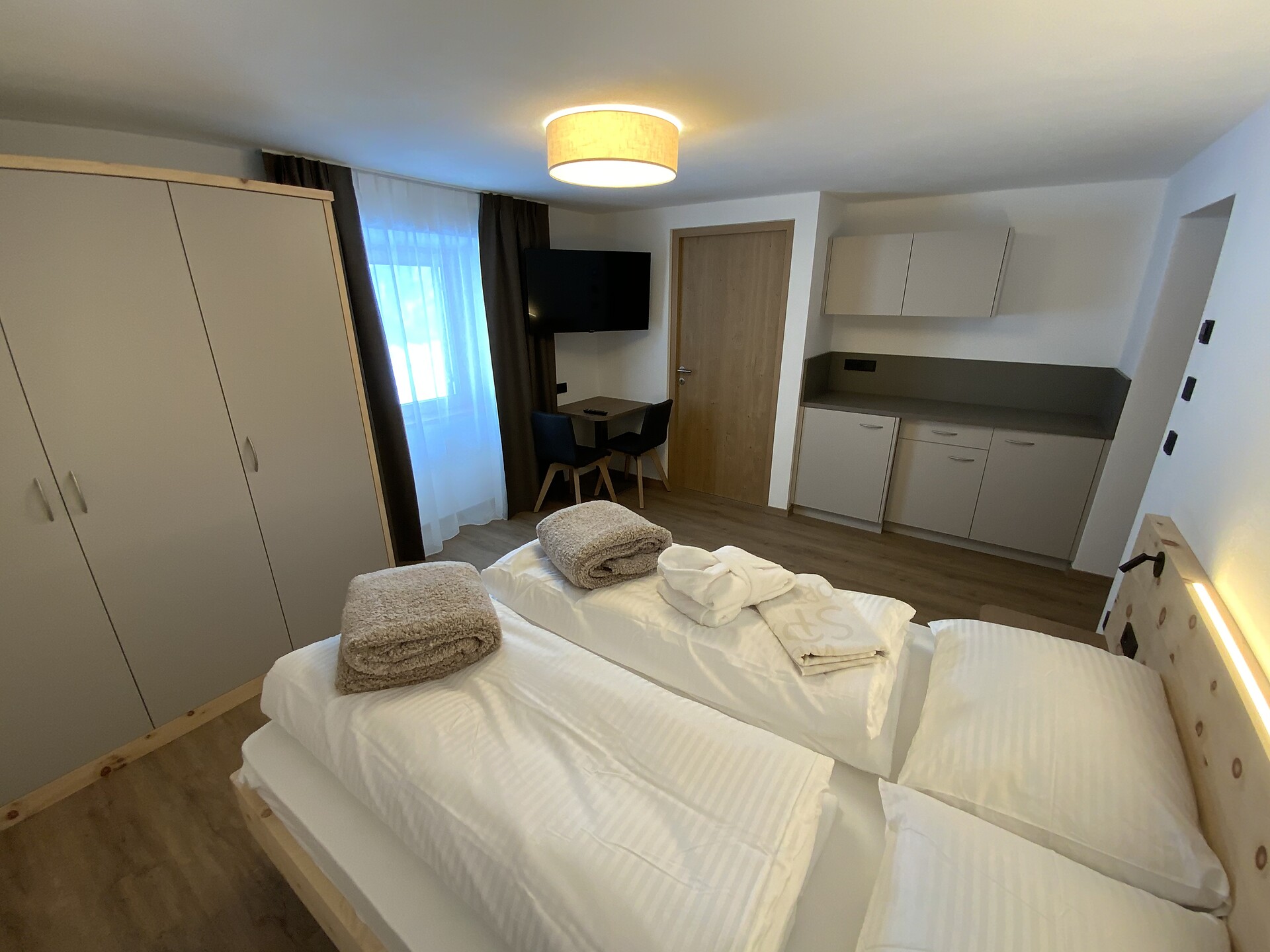 Dorfblick Appartements & Rooms