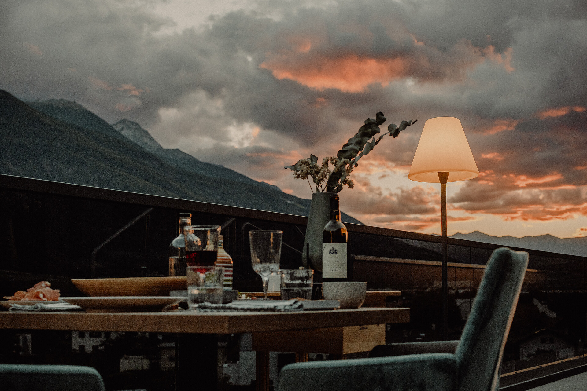 Dinner in the sky