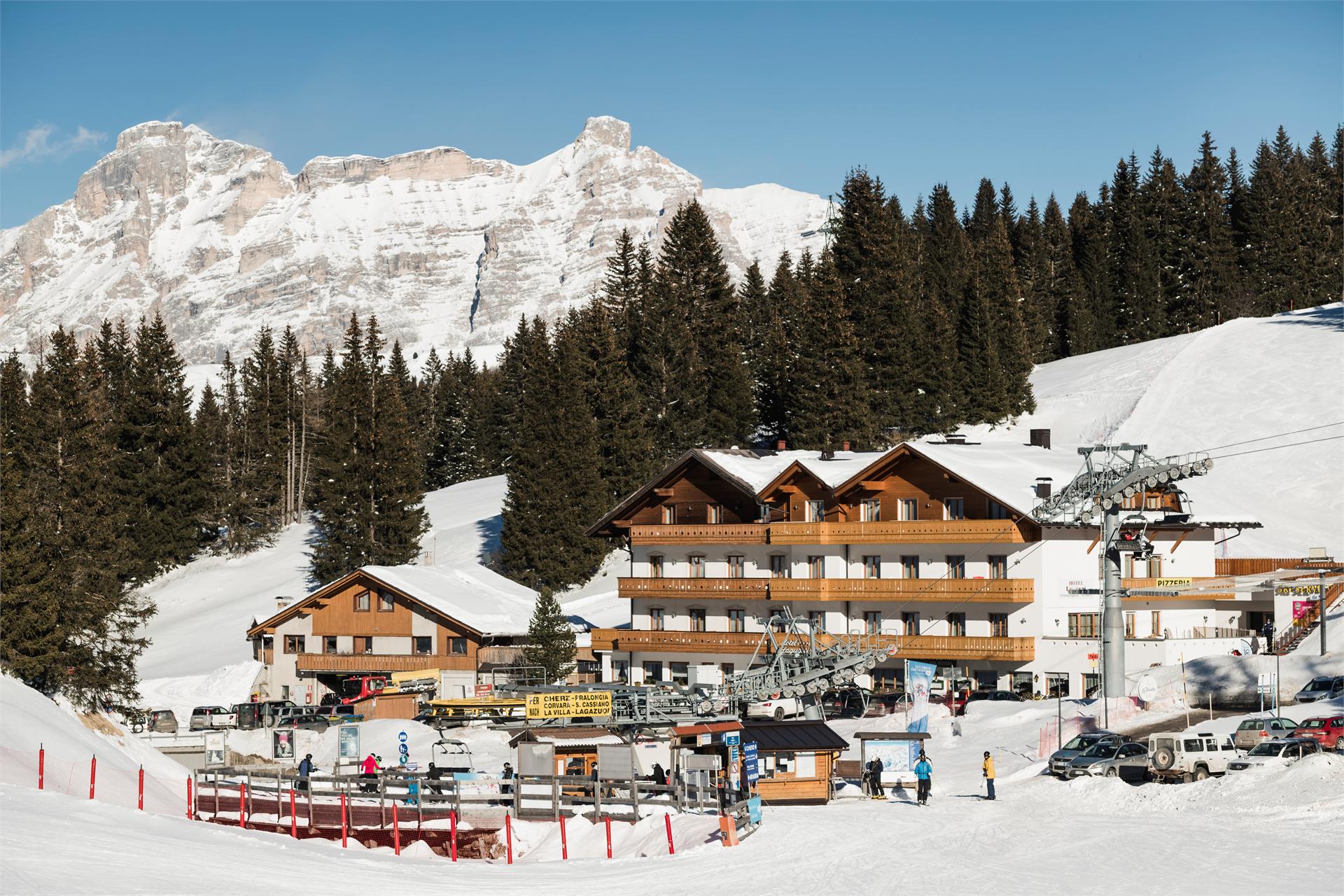 Dolomites Mountain Hotel Laguscei Corvara 30 suedtirol.info