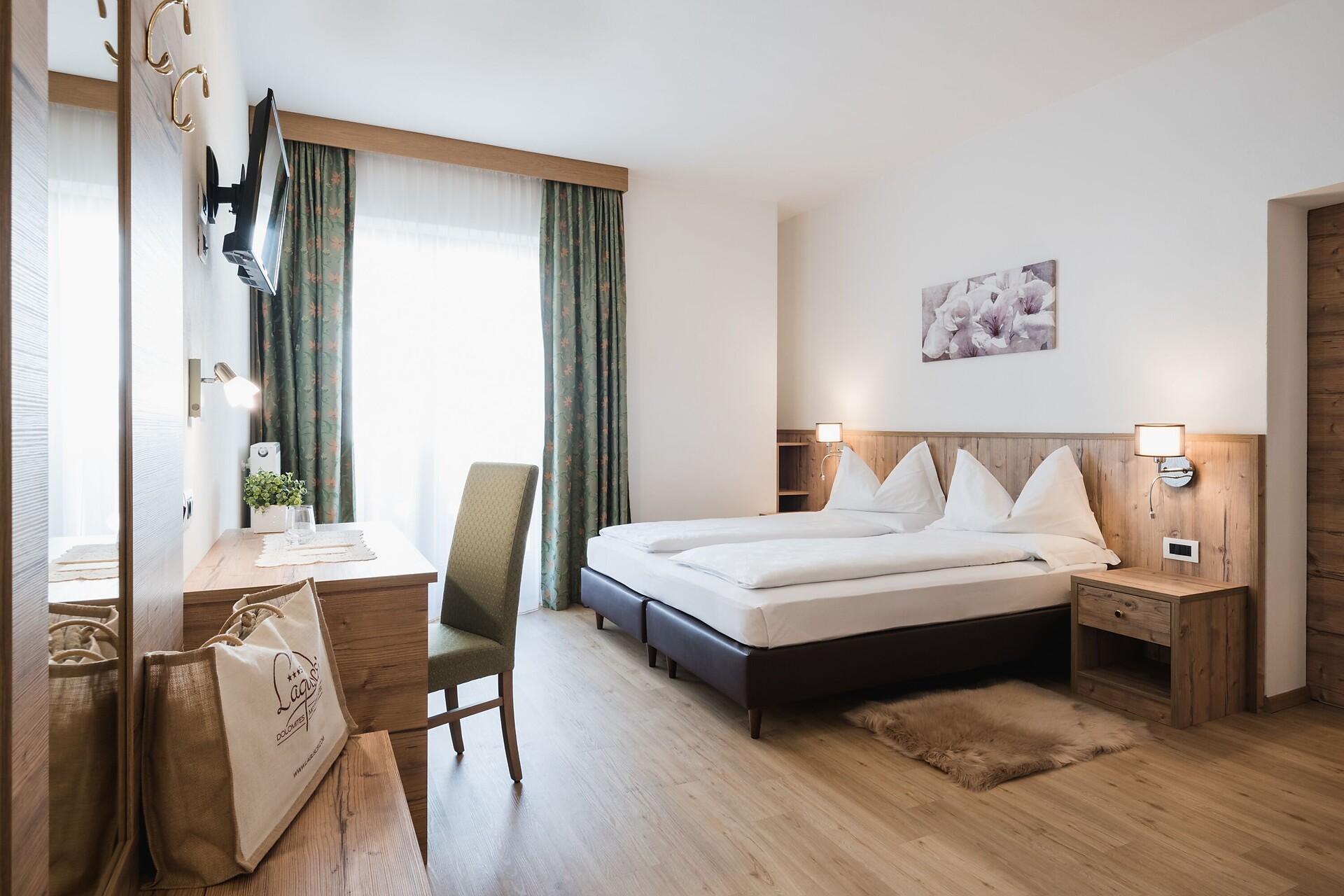 Laguscei Dolomites Mountain Hotel