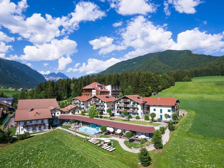 Dolomit Family Resort Garberhof Rasen-Antholz 1 suedtirol.info
