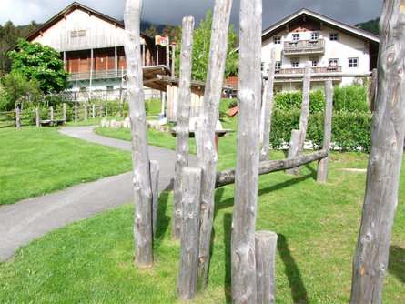Dolomit Family Resort Garberhof Rasen-Antholz 20 suedtirol.info