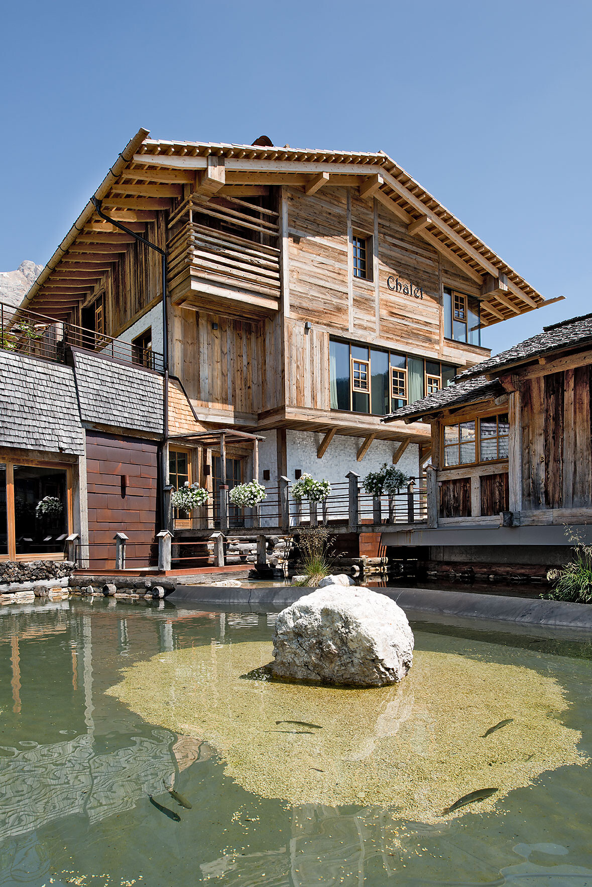 laghetto artificiale