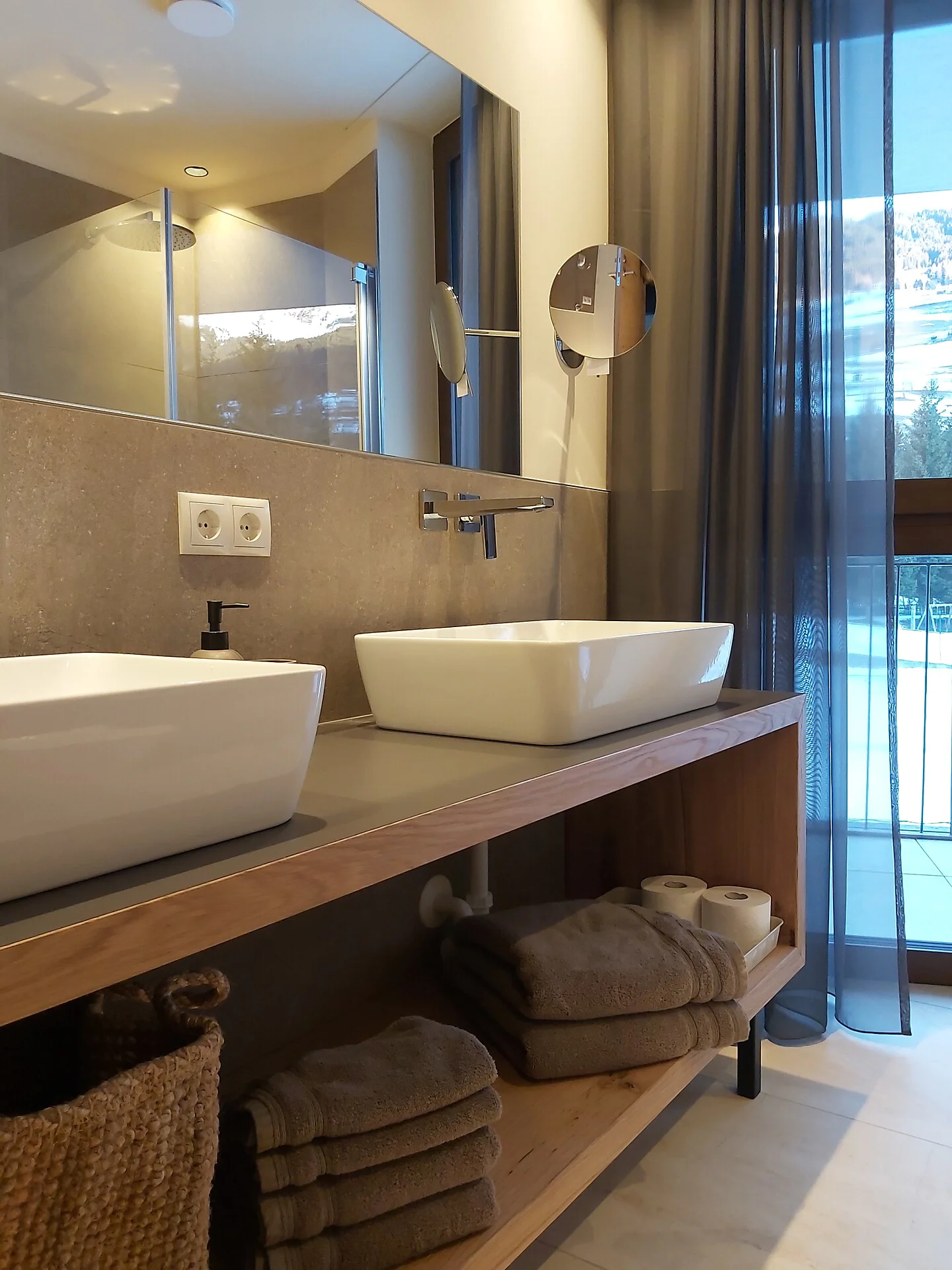 Erika Suites & Lofts Racines 5 suedtirol.info