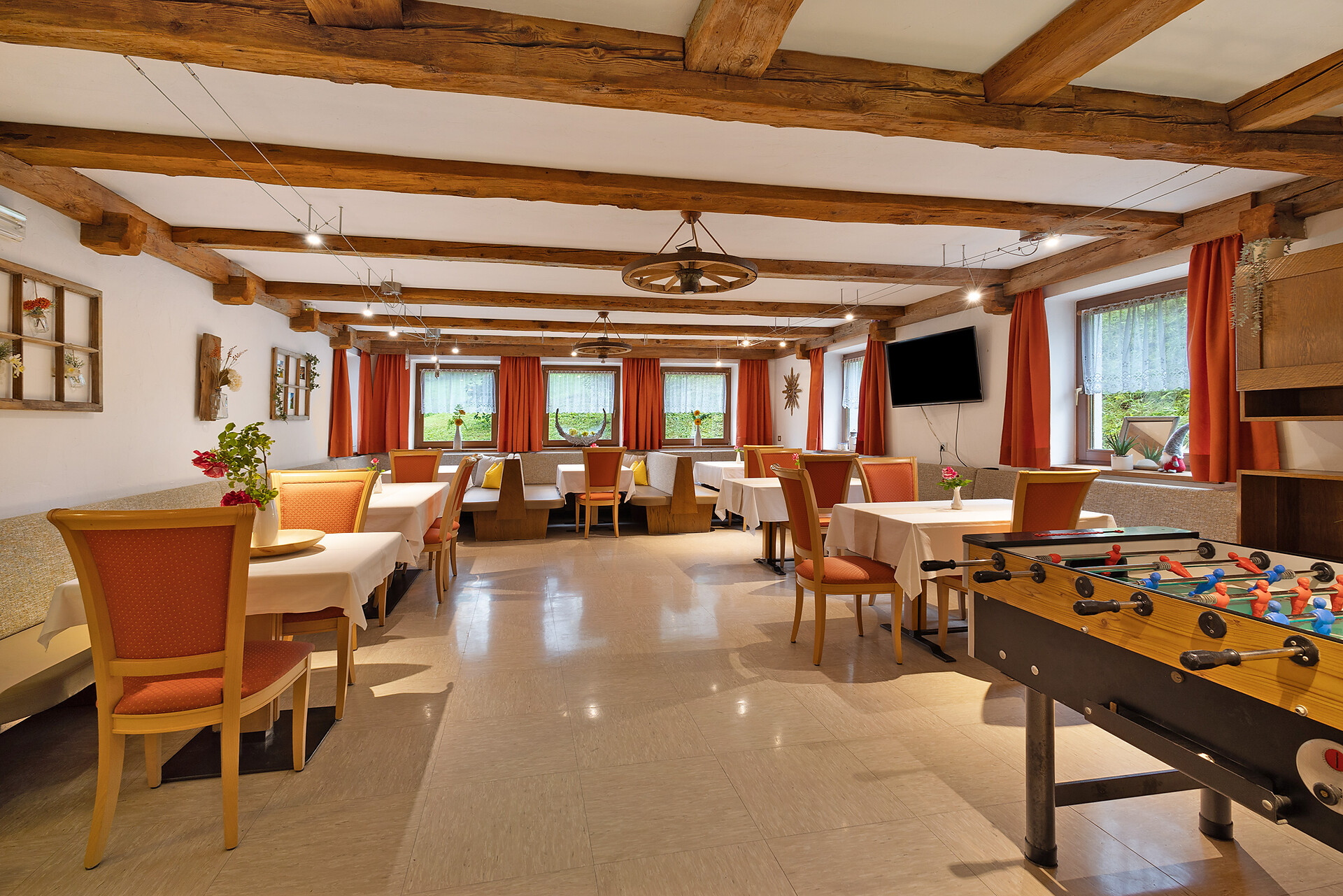 Sala da colazione con cucina in comune "fo olla"