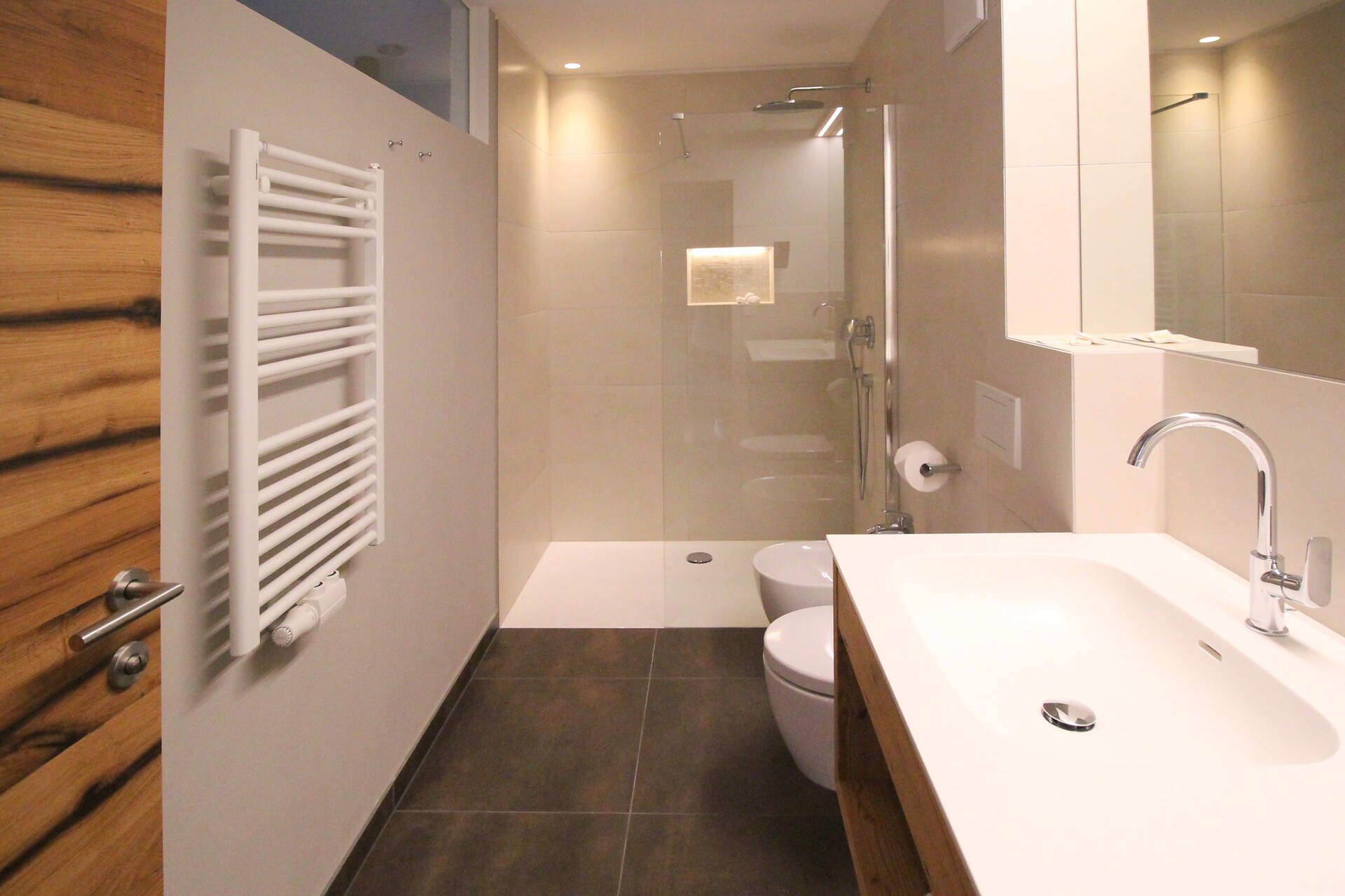 Erlhof Appartement Hotel Deluxe Ahrntal/Valle Aurina 7 suedtirol.info