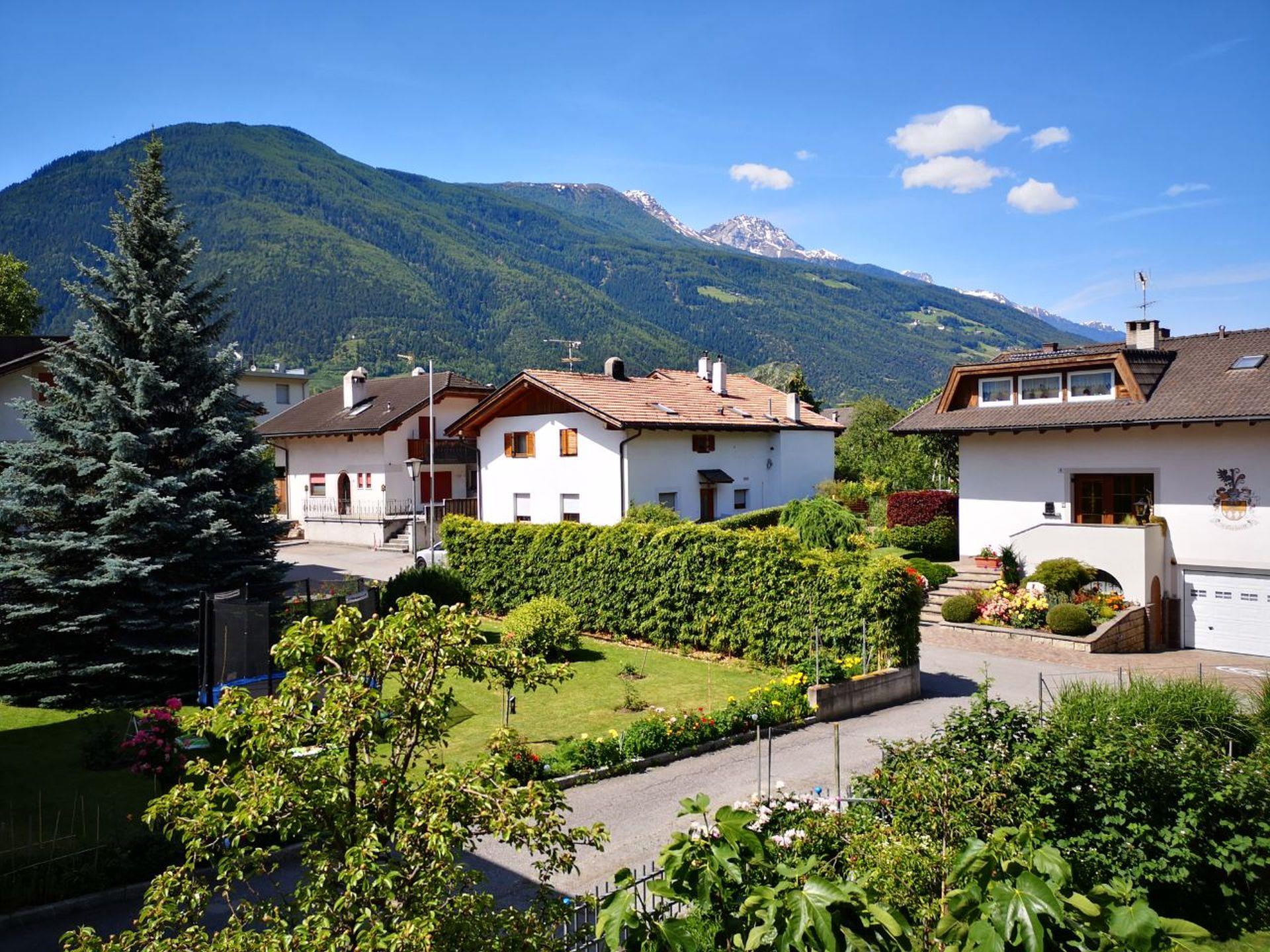 Apartment Haus Schlossblick Latsch/Laces 16 suedtirol.info