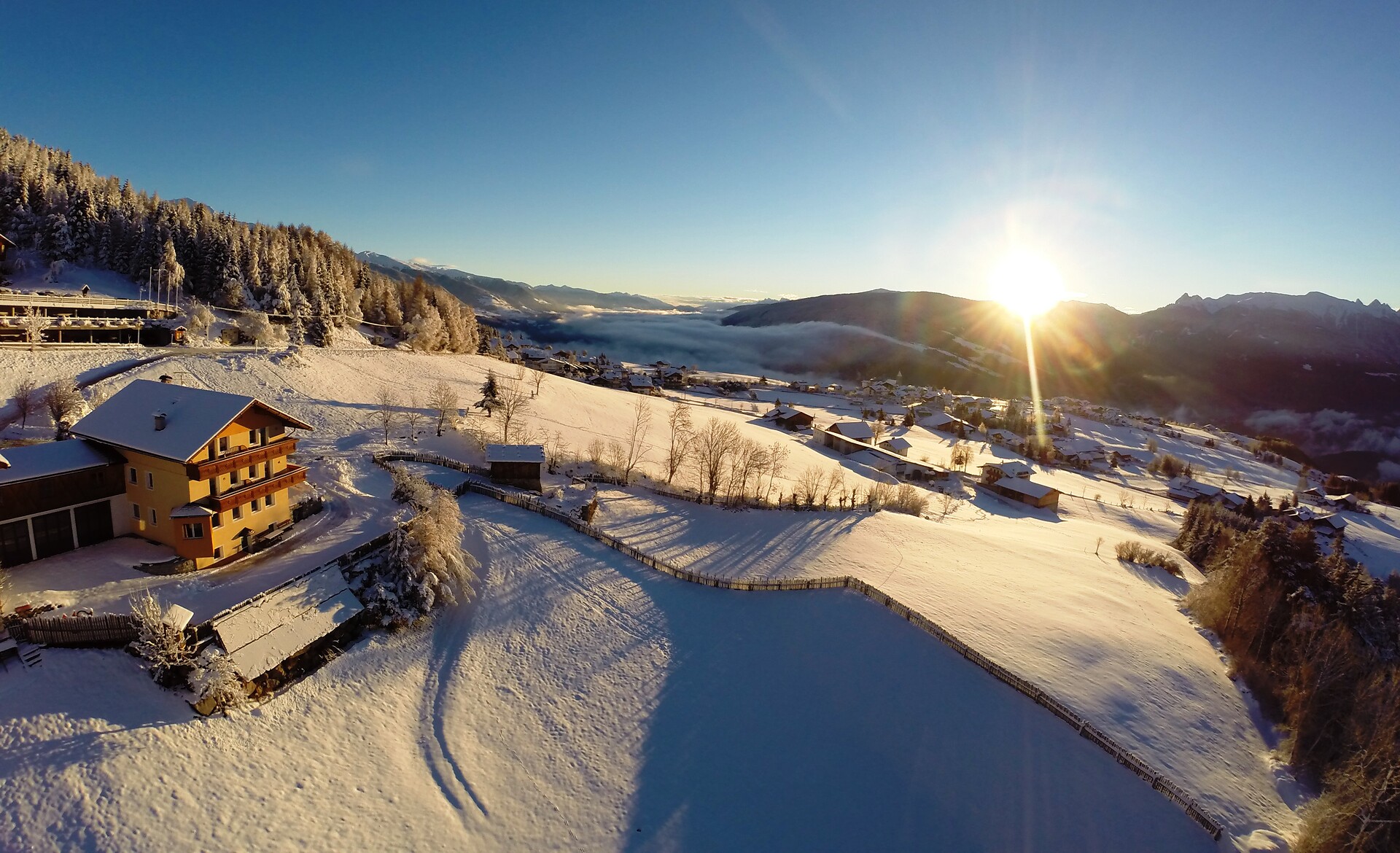 Ferienwohnungen Stocknerhof Mühlbach 2 suedtirol.info