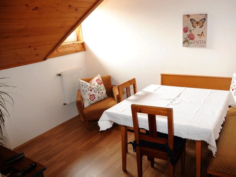 Appartamenti Vorhauser Nalles 4 suedtirol.info