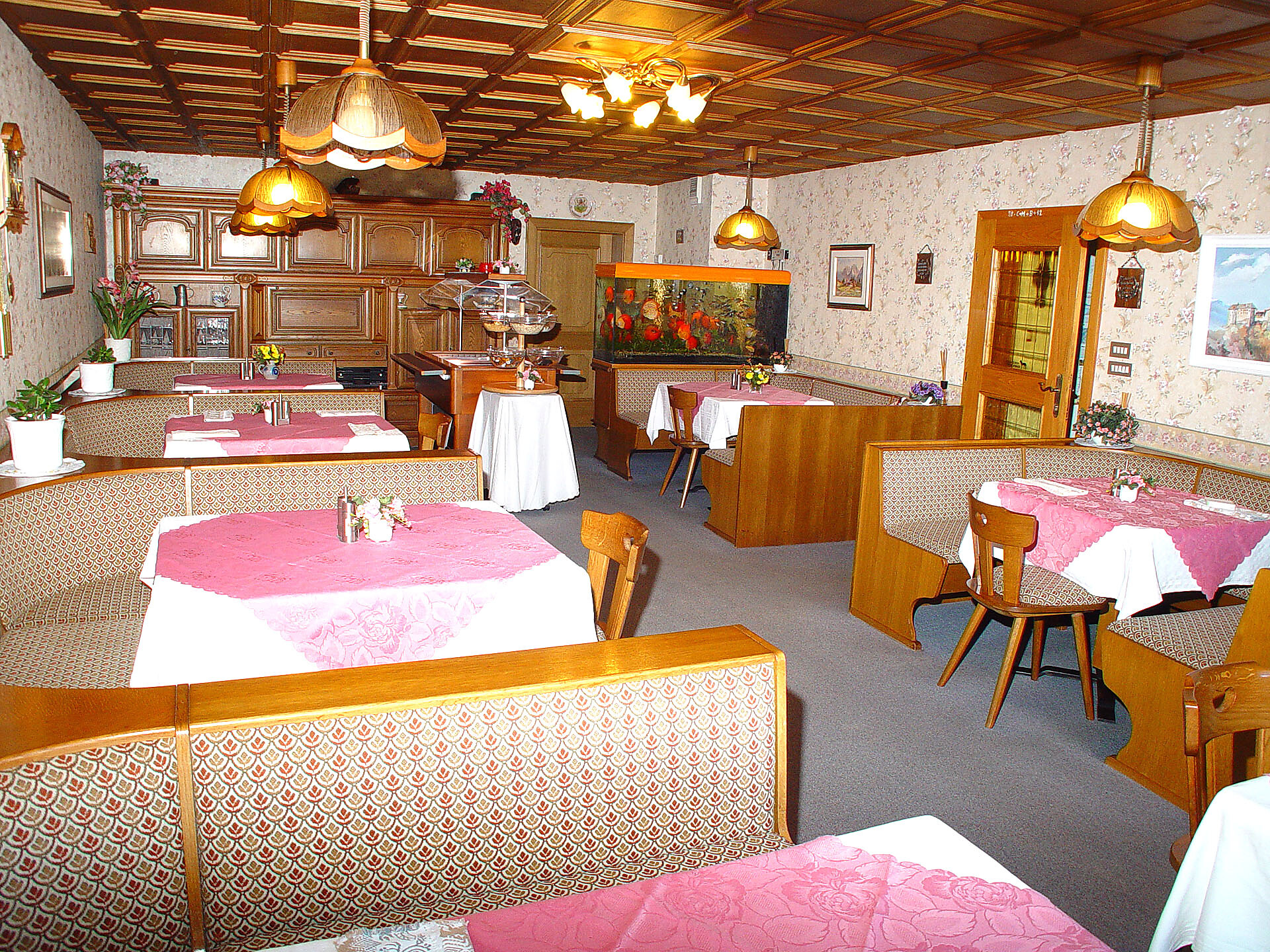 Breakfast Room