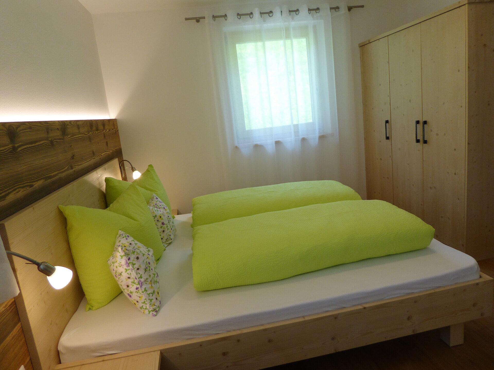 Besroom FW Thaymian