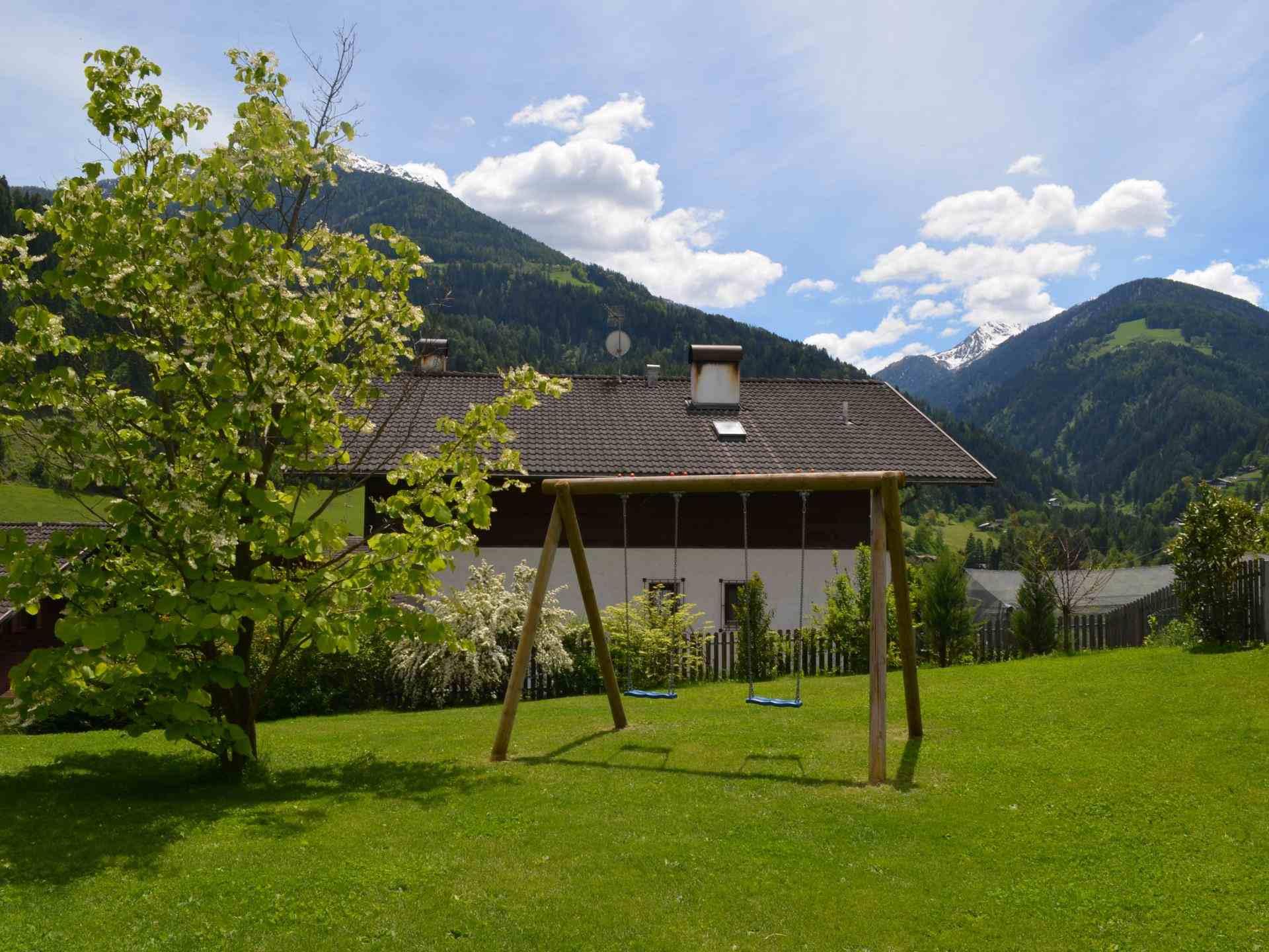 Ferienappartements Eschenleit St.Pankraz 7 suedtirol.info