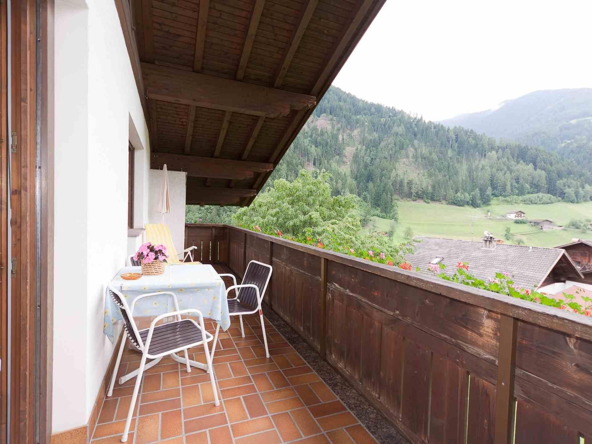 Ferienappartements Eschenleit St.Pankraz 17 suedtirol.info