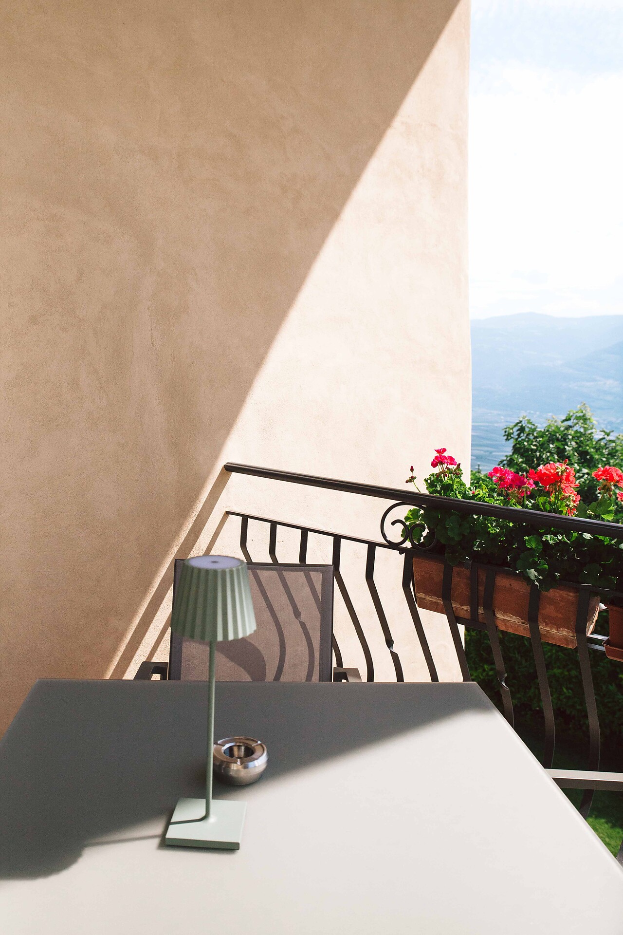 Pomum balcone