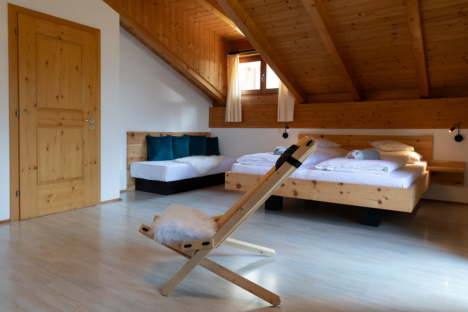 Engadiner Apartments & Wines