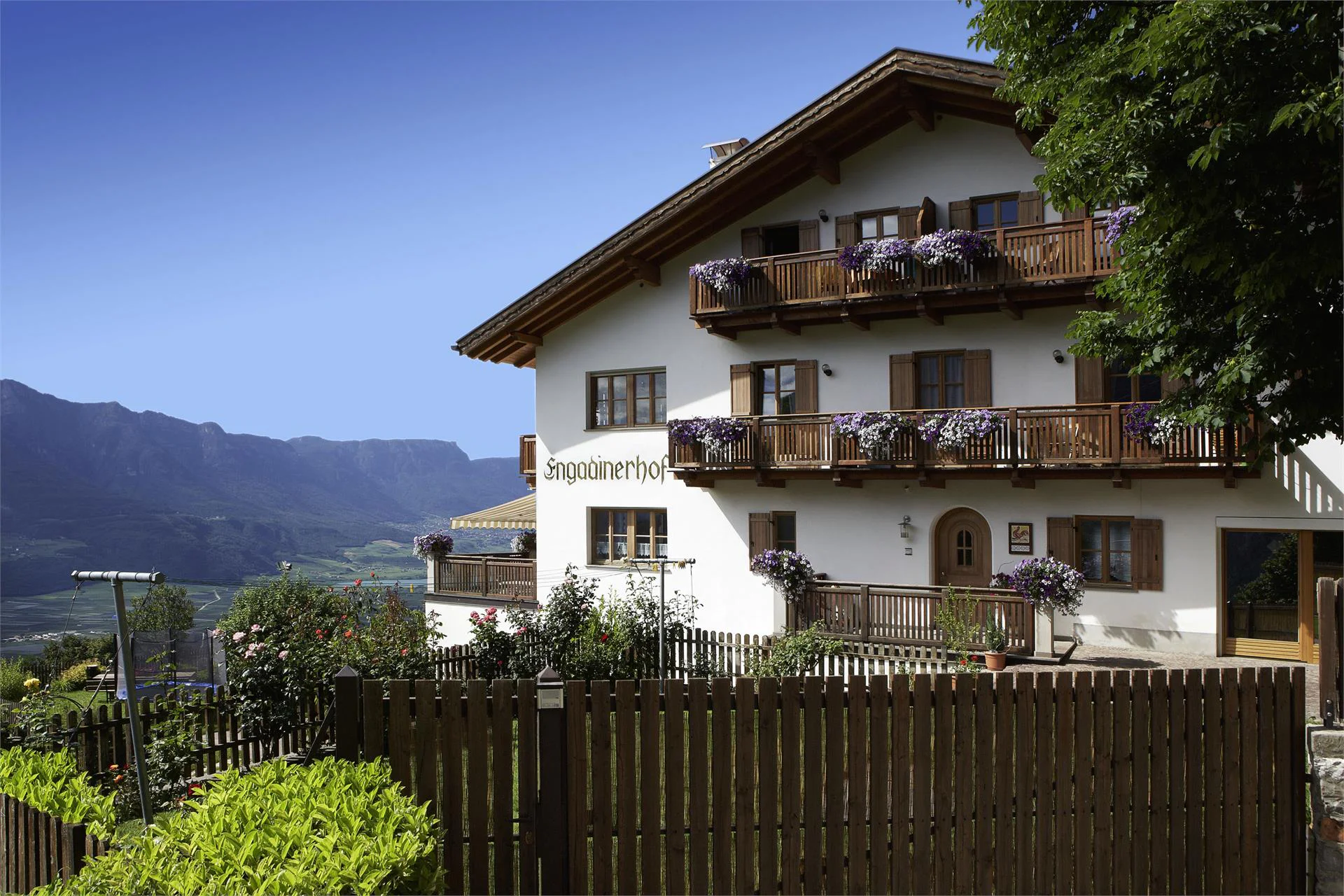 Appartamenti Engadinerhof Montagna 1 suedtirol.info