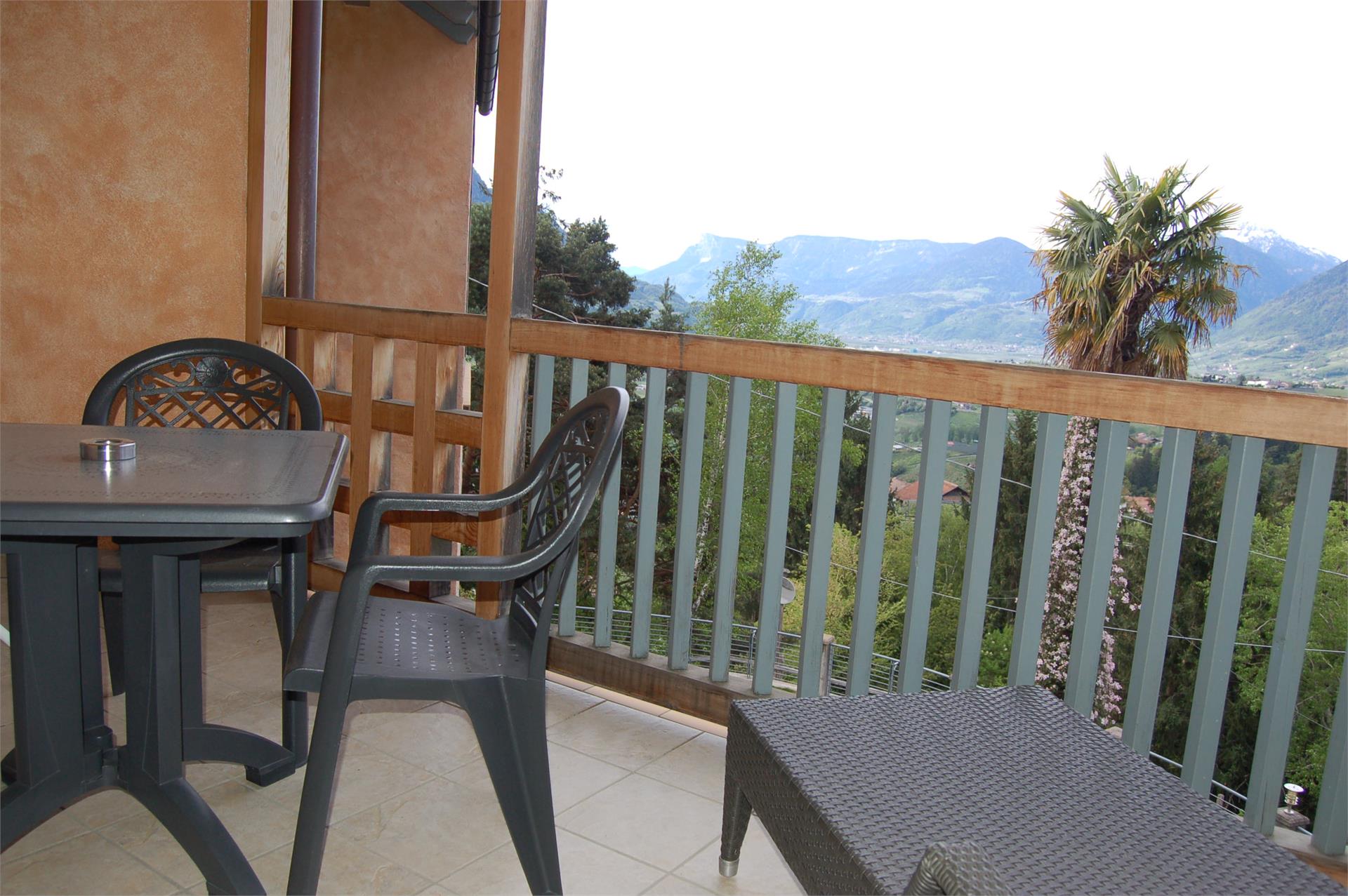 Apartments Apartmenthaus am Waalweg Riffian/Rifiano 19 suedtirol.info
