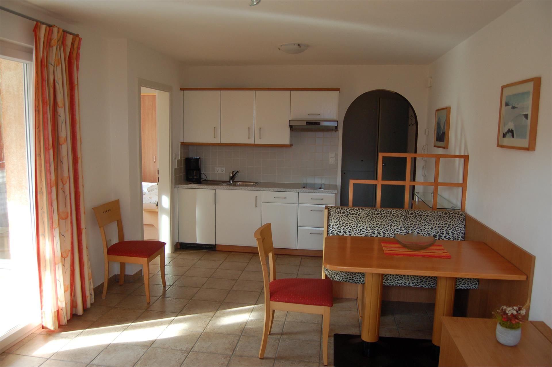 Apartments Apartmenthaus am Waalweg Riffian/Rifiano 17 suedtirol.info