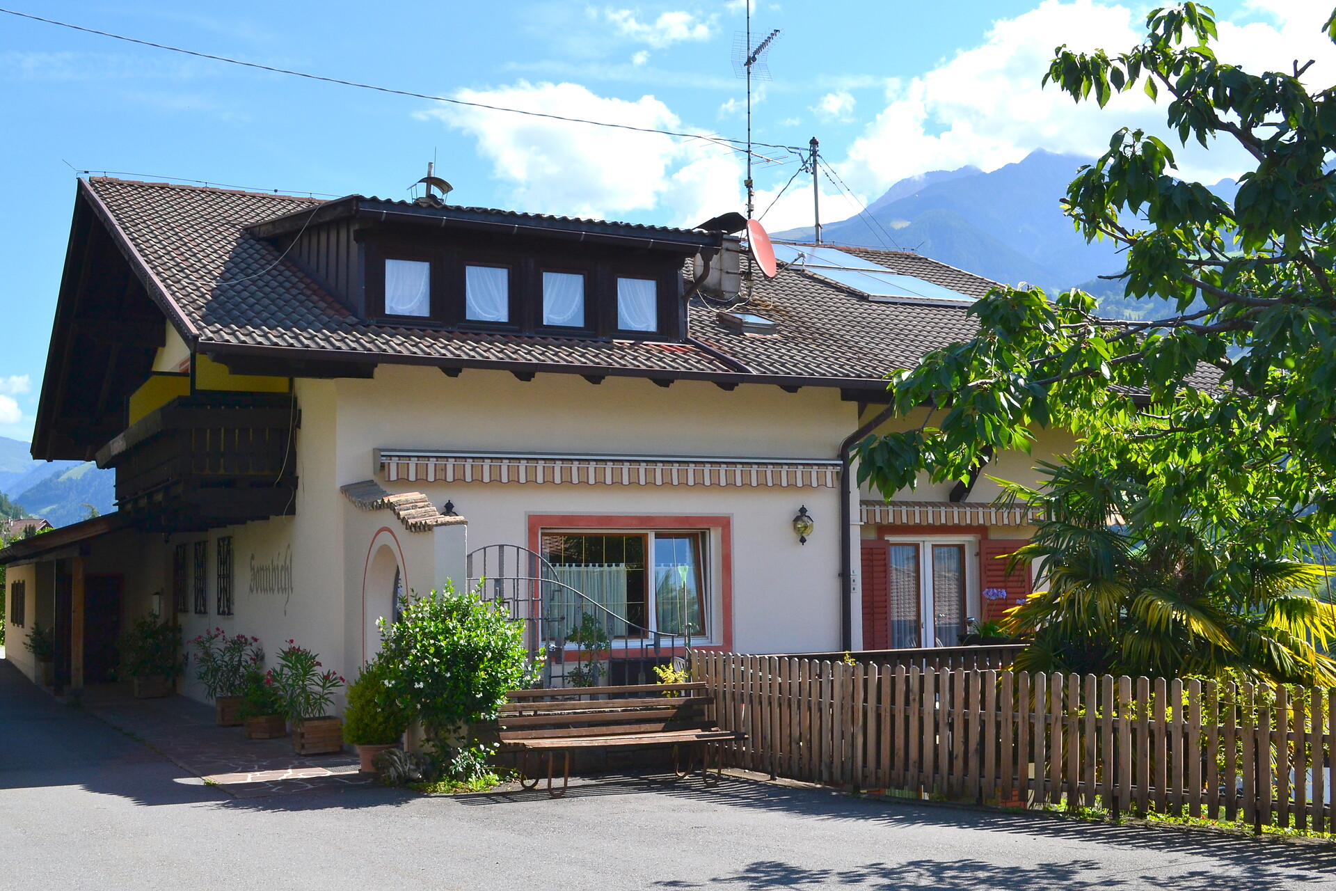 Pension Sonnbichl