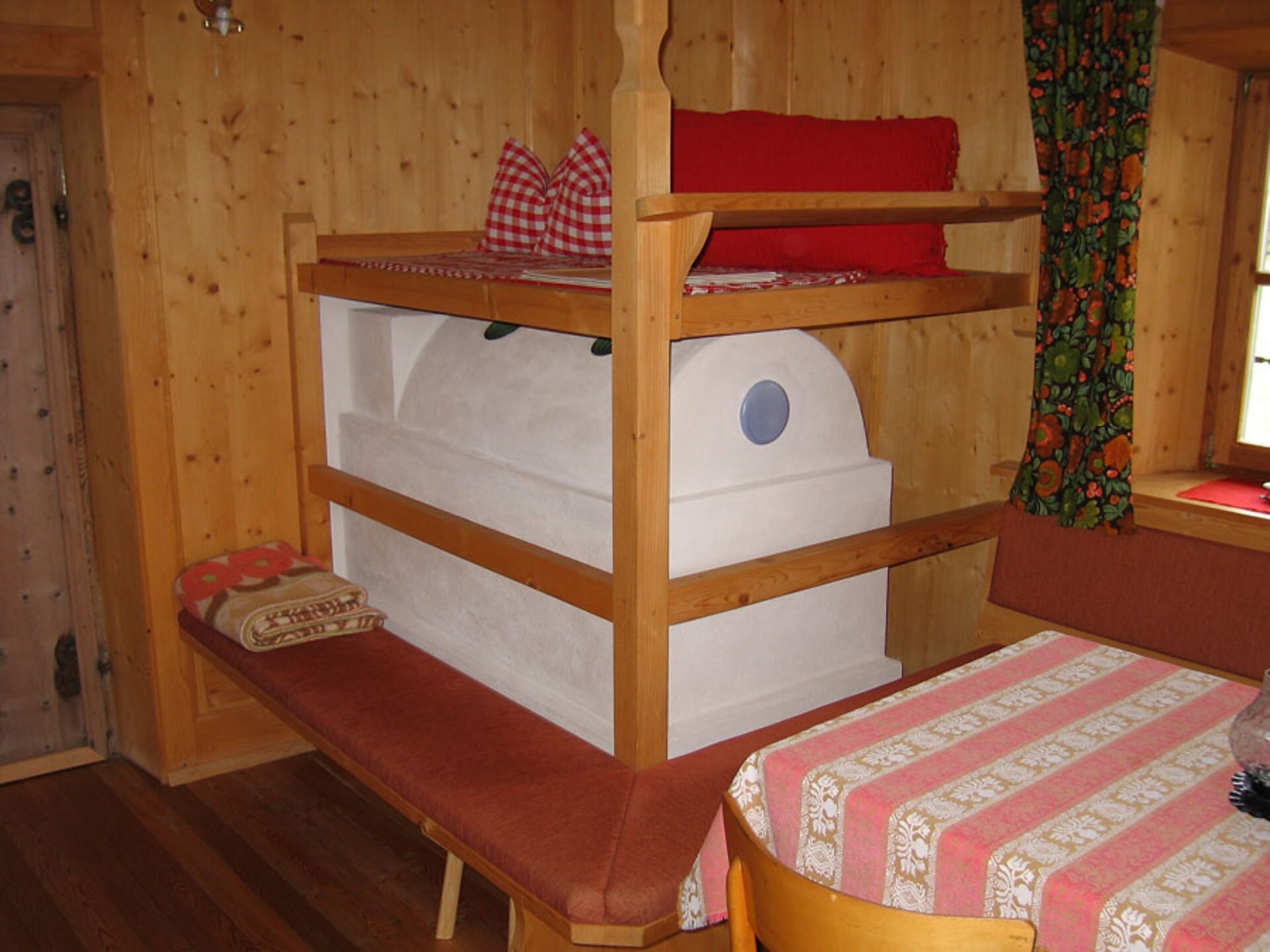 Parlour with oven