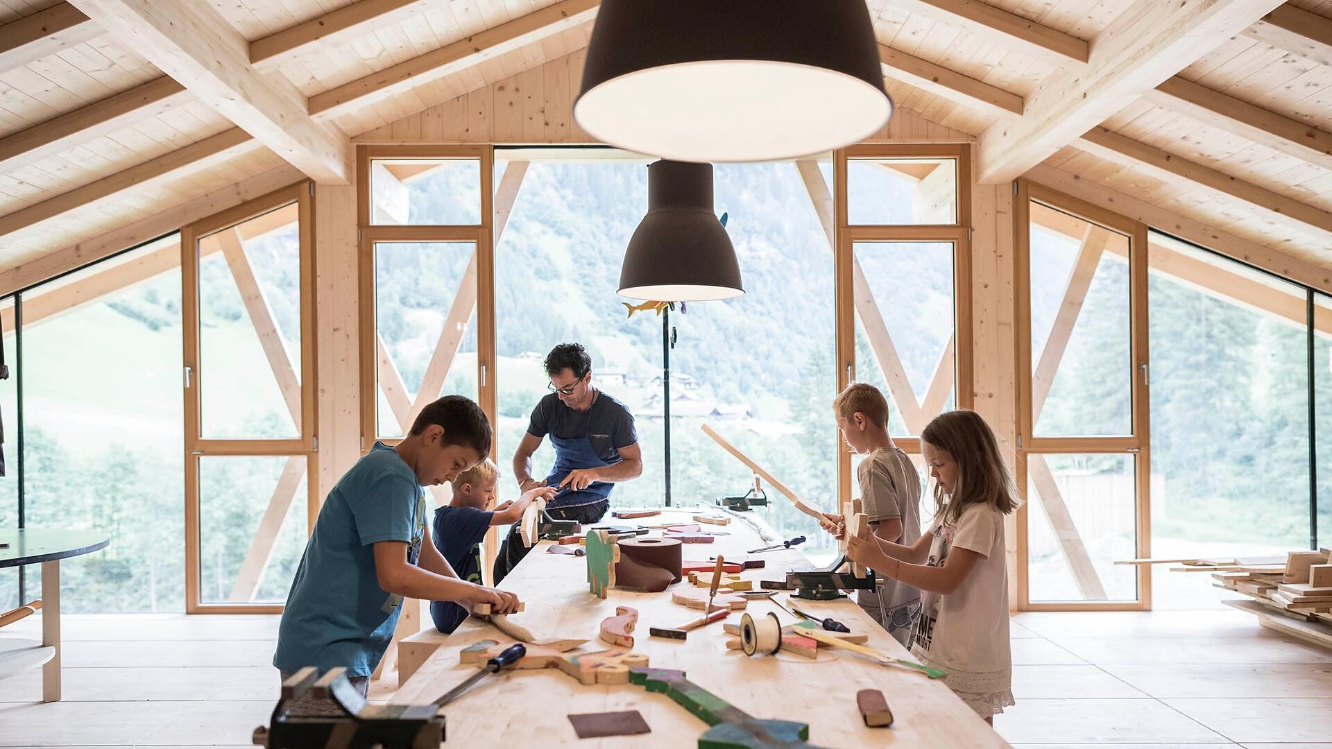 Bambini Laboratiorio di legno