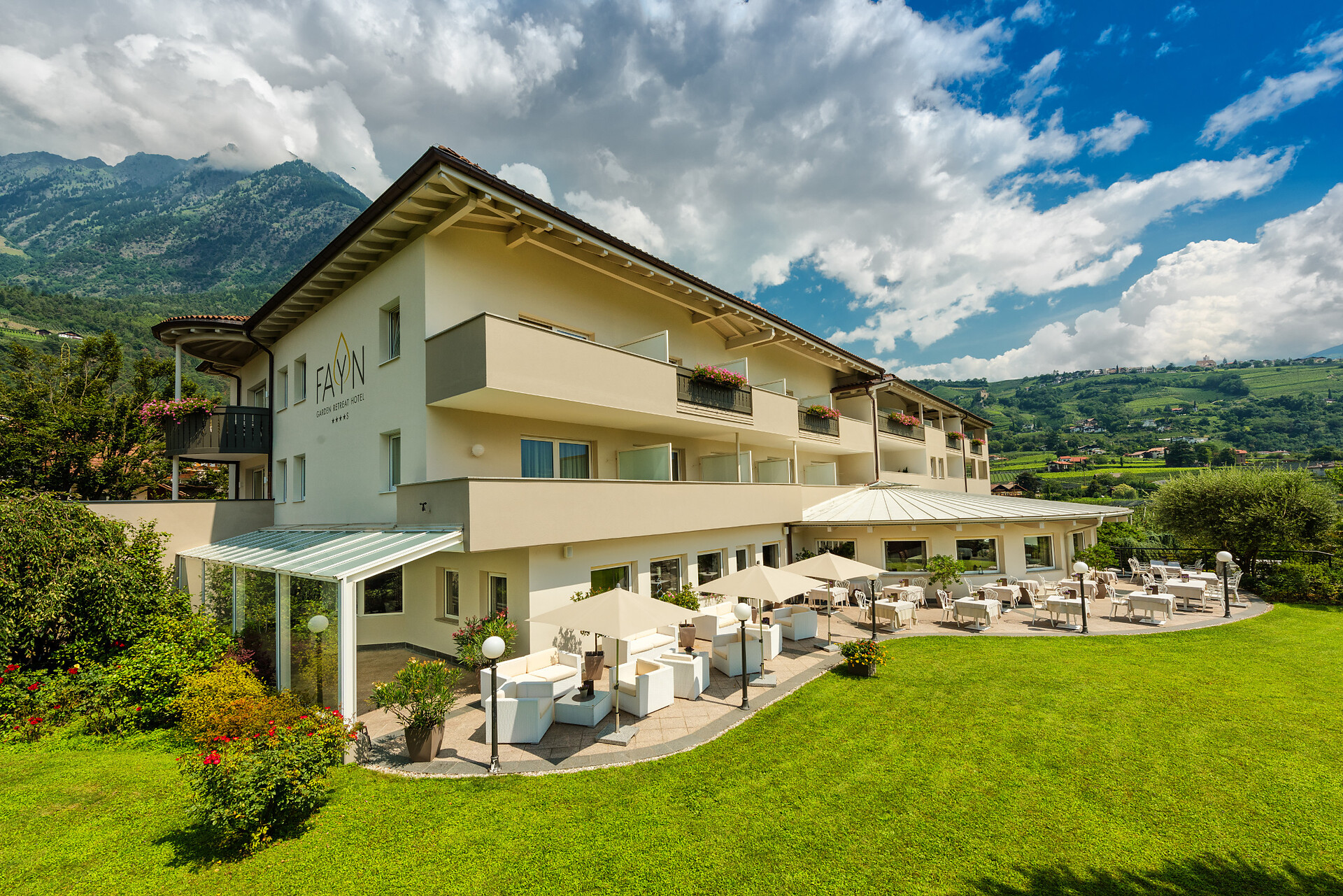 Romantisches Design und Luxus Hotel 4 Sterne in Südtirol | Hotel bei Meran