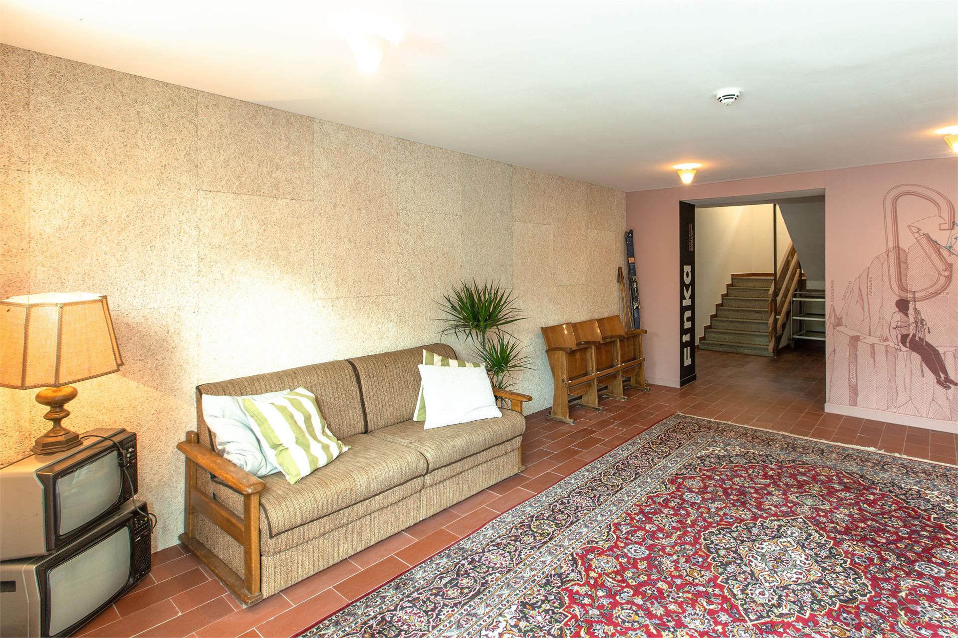 Finka Hostel Malles 4 suedtirol.info