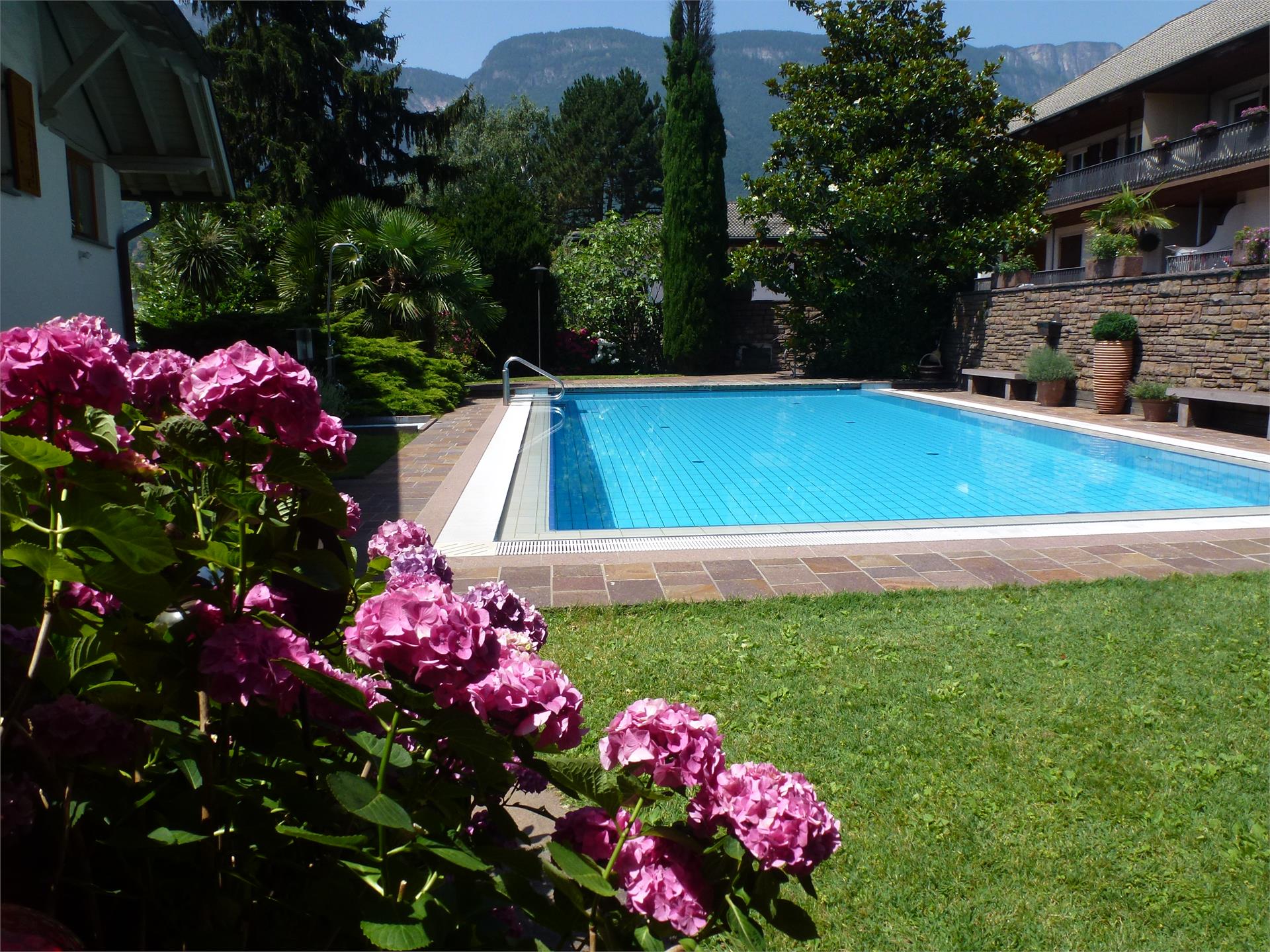 Holiday apartments von Lutz Eppan an der Weinstaße/Appiano sulla Strada del Vino 1 suedtirol.info