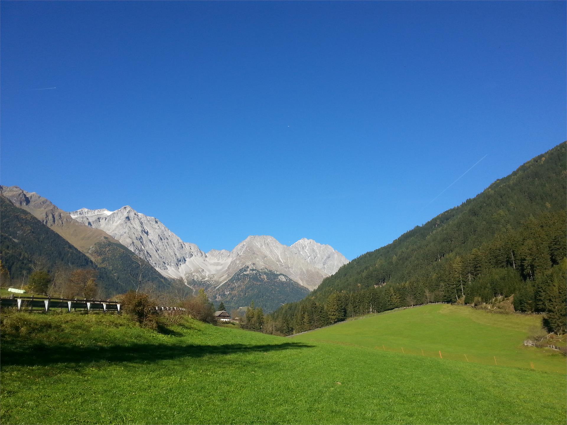 Appartamenti Dorfmüllerhof Rasun Anterselva 9 suedtirol.info