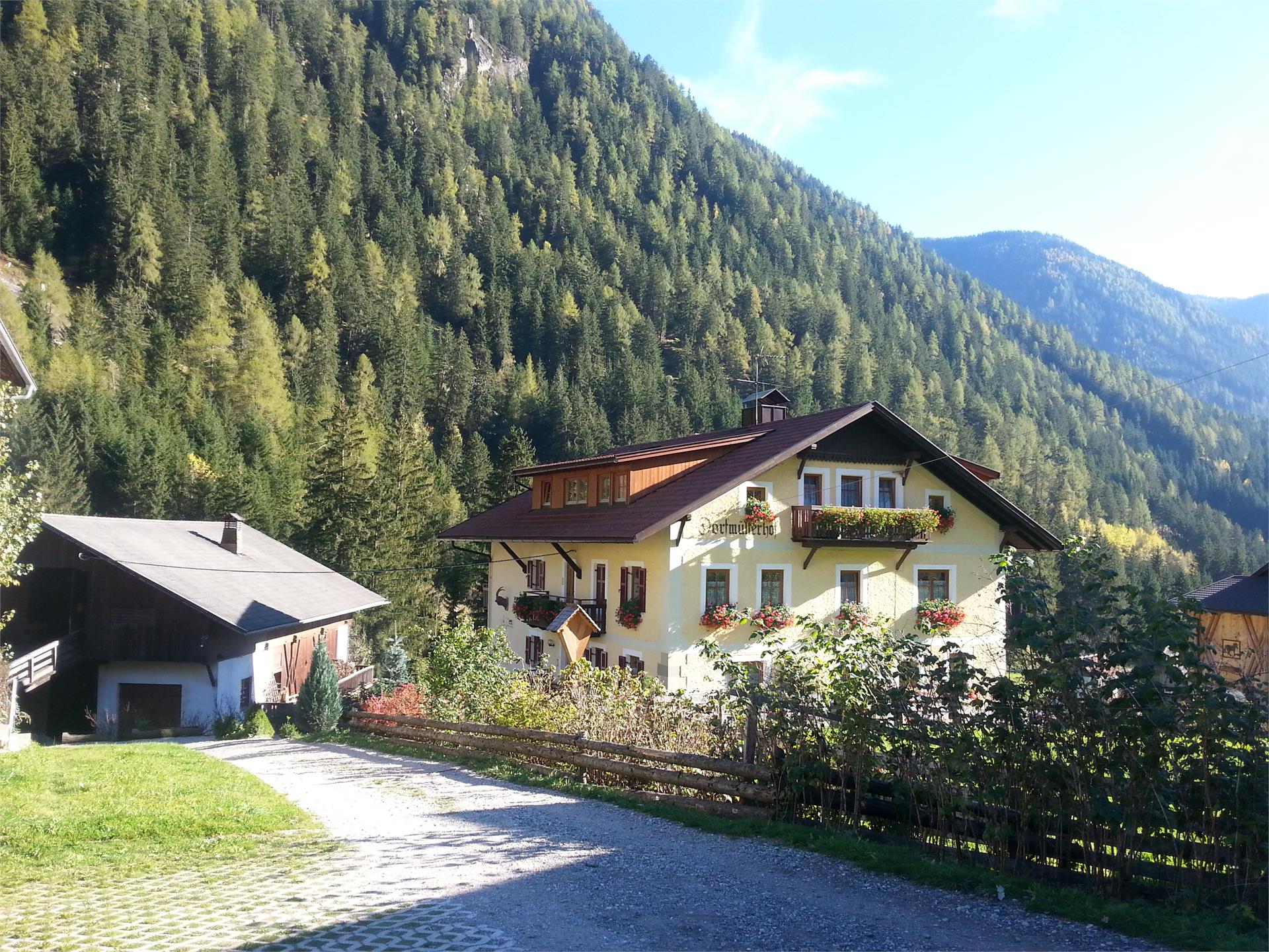 Appartamenti Dorfmüllerhof Rasun Anterselva 1 suedtirol.info