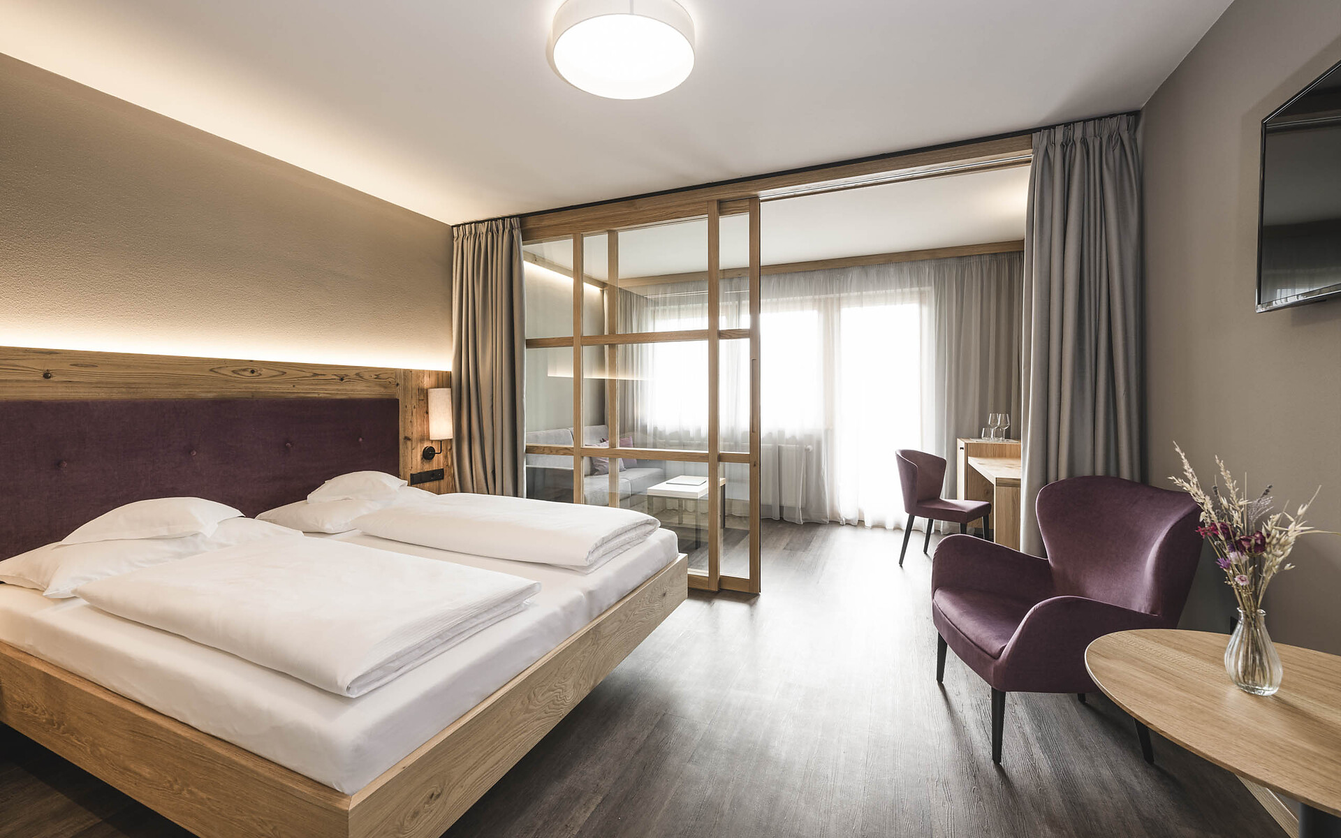 Sun suite