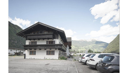 Apartment Village Charme Sand in Taufers/Campo Tures 1 suedtirol.info