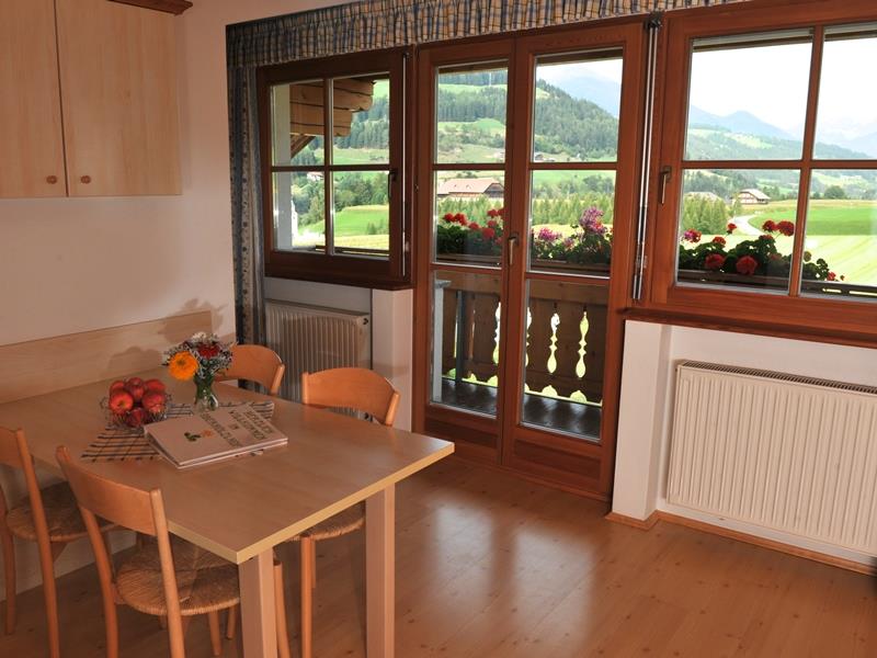 Appartamenti Oberhölzlhof Valdaora 4 suedtirol.info